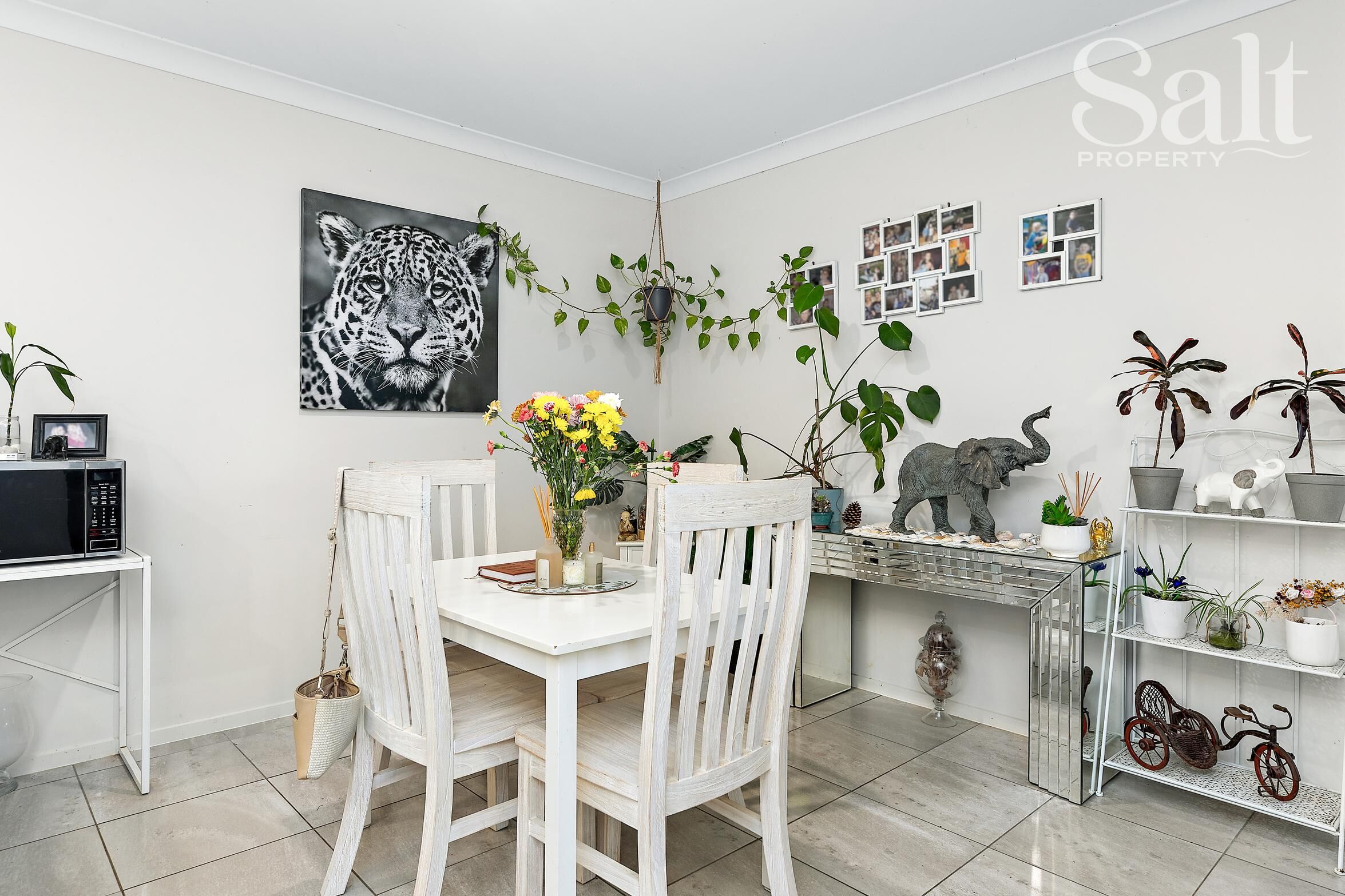 3-bedroom unit at 32 Gladioli Avenue, Hamlyn Terrace, NSW 2259, Central Coast (Nsw), New South Wales