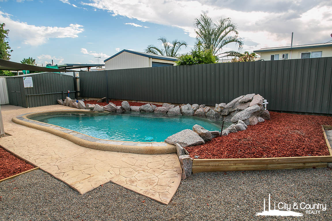 25 Erap Street, Soldiers Hill, QLD 4825 - Image 1