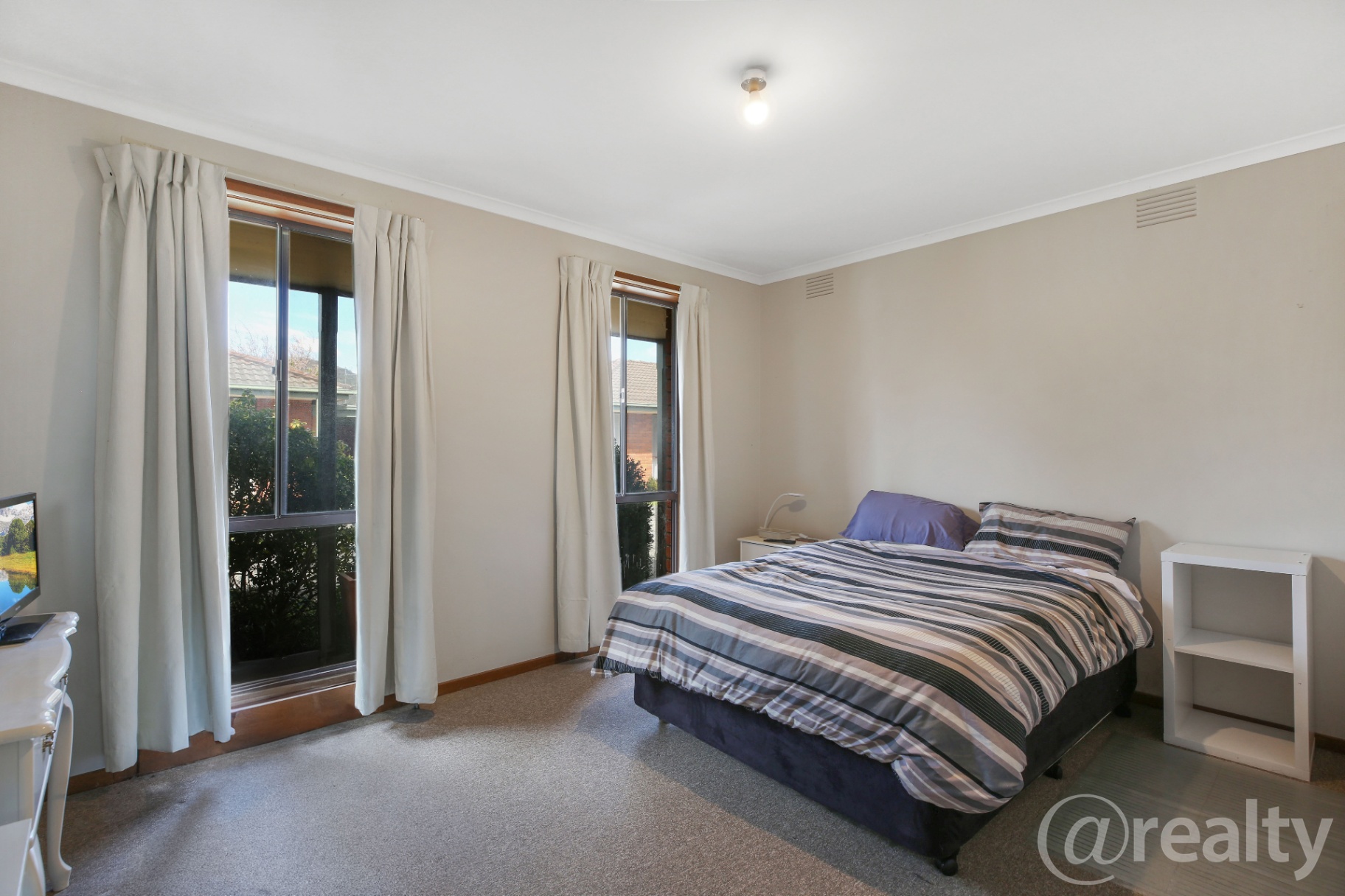 2-bedroom unit at 32 Dodemaides Road, Trafalgar, Vic, 3824, Baw Baw, Victoria