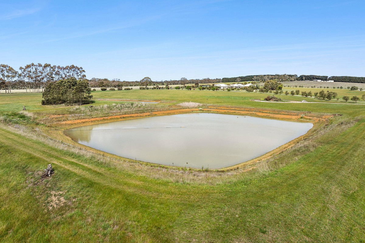 4-bedroom house at 125 Larcombes Road, Modewarre, VIC 3240, Surf Coast, Victoria