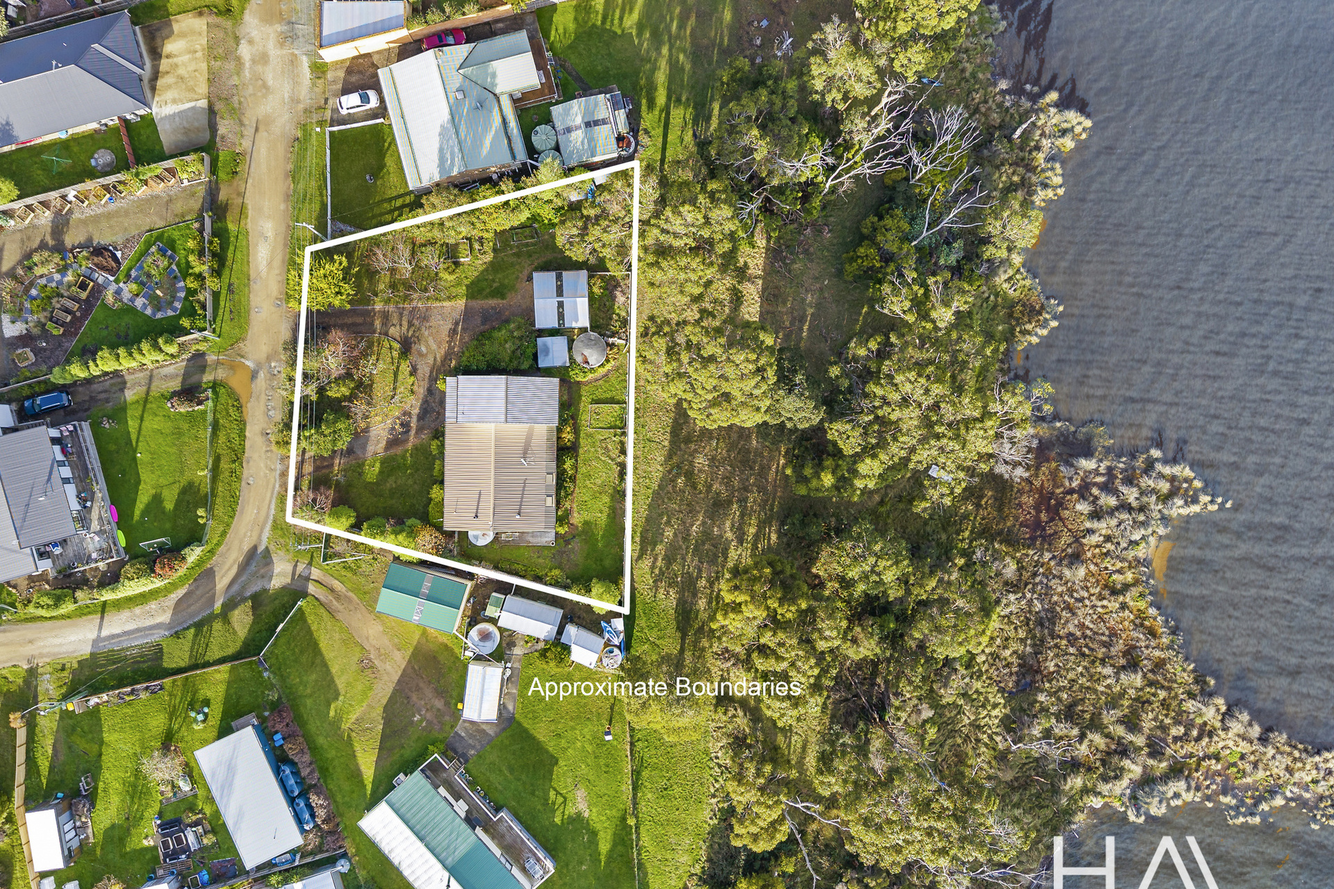 4-bedroom house at 6-8 Challis Crescent, Deep Bay, TAS 7112, Huon Valley, Tasmania