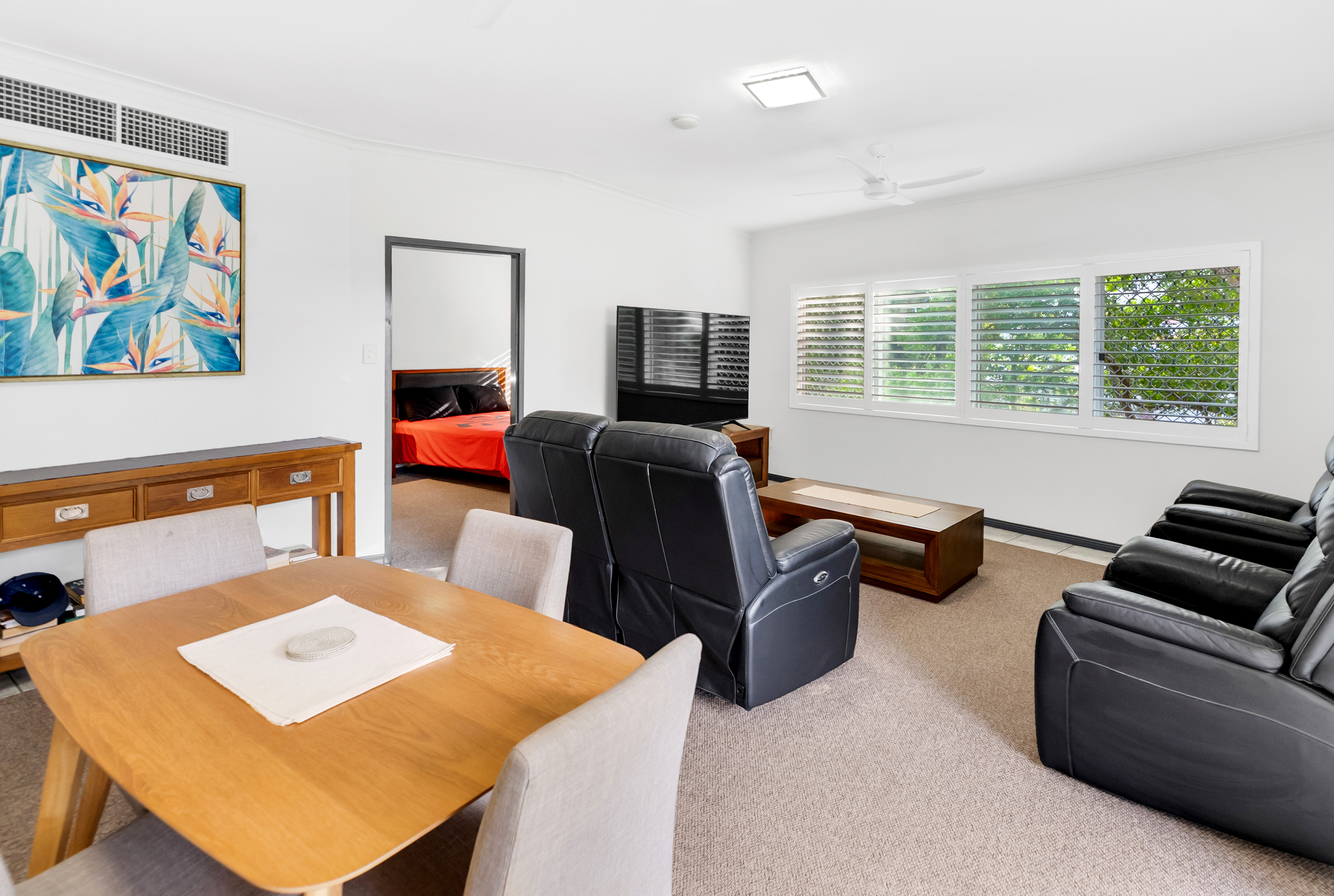 3-bedroom unit at Unit 8/25-27 Digger Street, Cairns North, Qld, 4870, , Queensland