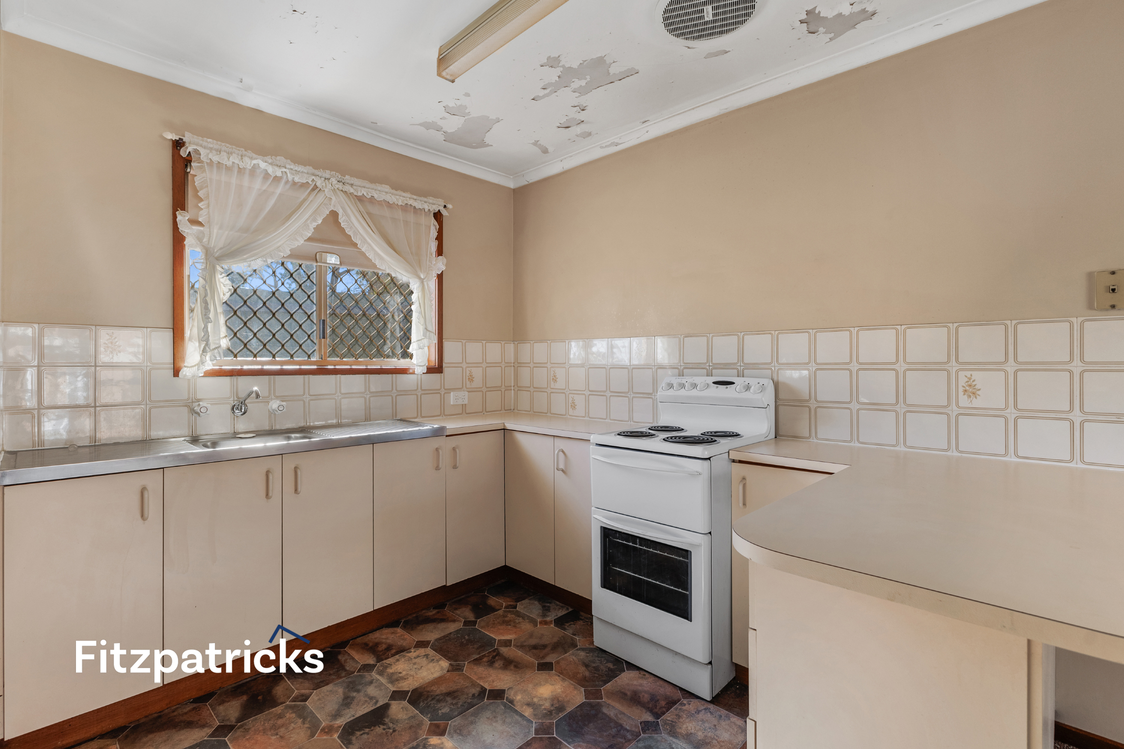 2-bedroom unit at 4 22 DOVE STREET, MOUNT AUSTIN NSW 2650, Wagga Wagga, New South Wales