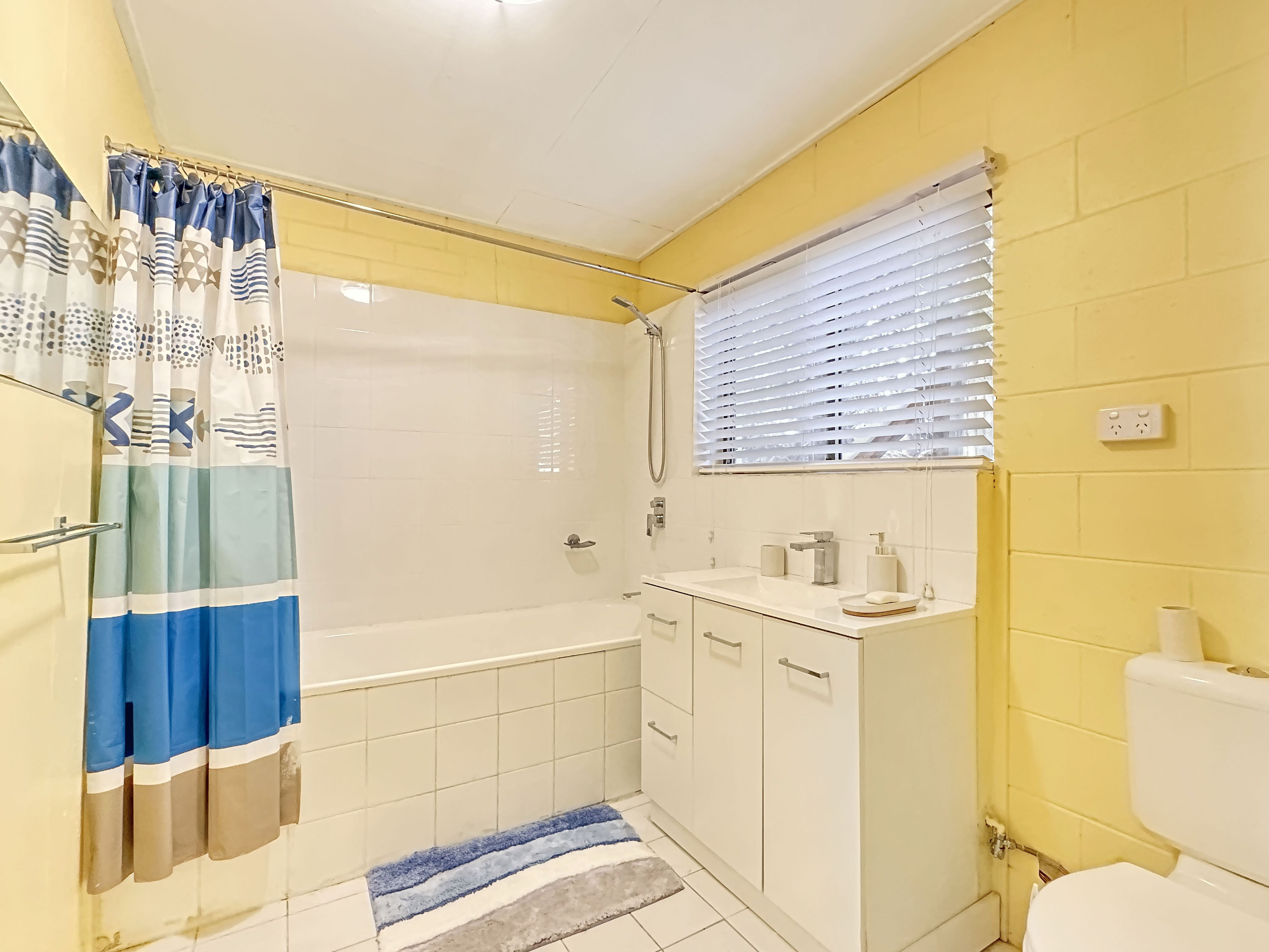 4-bedroom house at 18 OLYMPUS CRESCENT, Arcadia QLD 4819, Townsville, Queensland