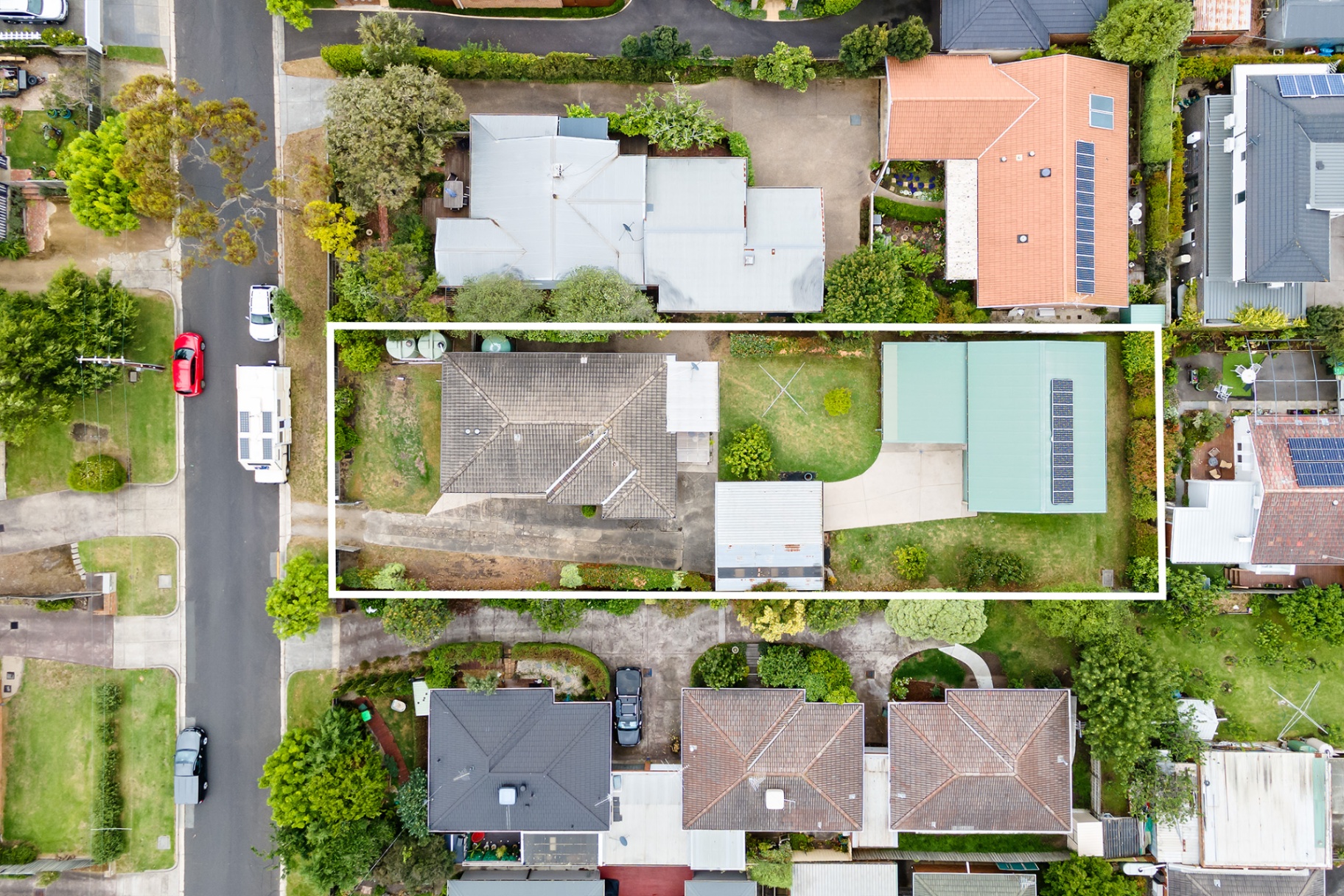 13 Beatty Parade, Mornington, VIC 3931 - Image 2