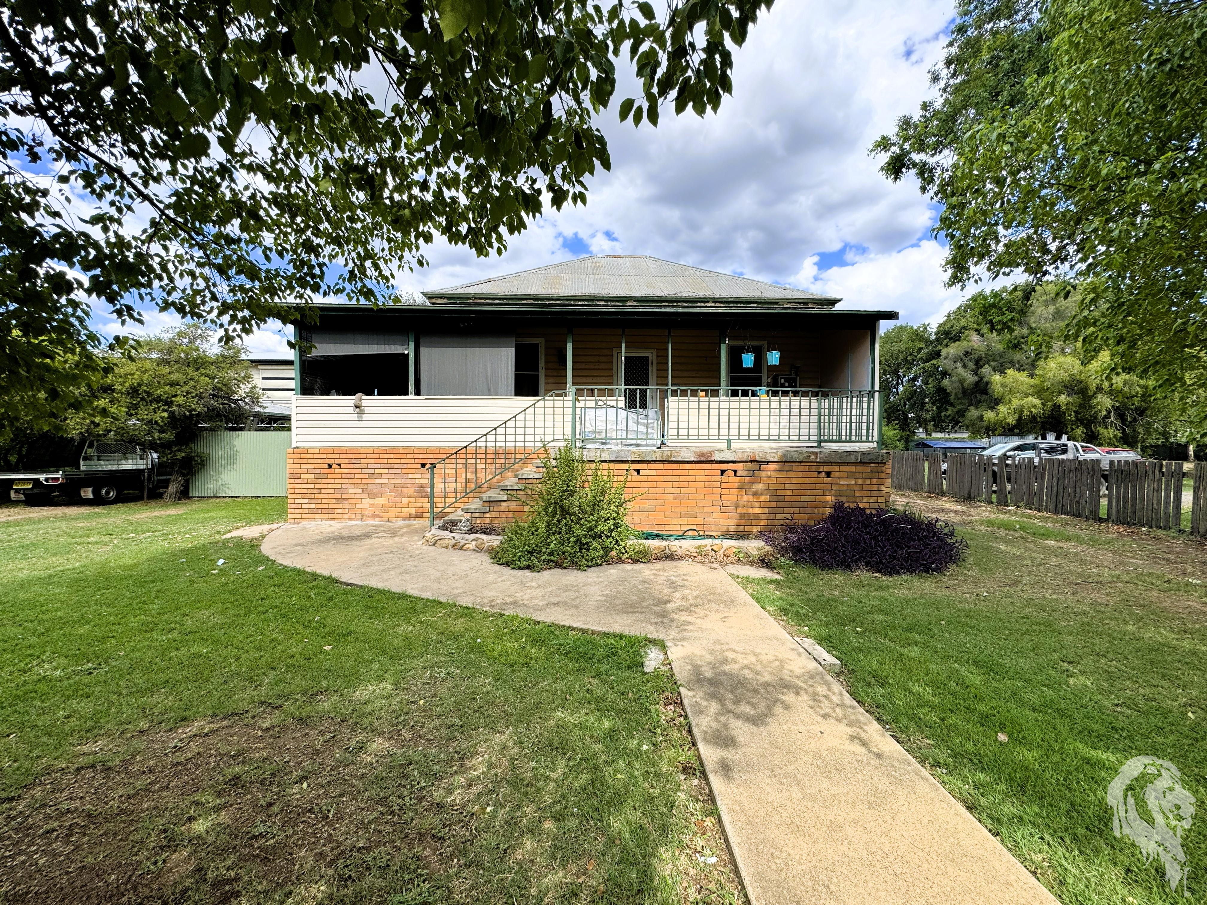 62 Cooma Road, Narrabri, NSW 2390 - Image 1