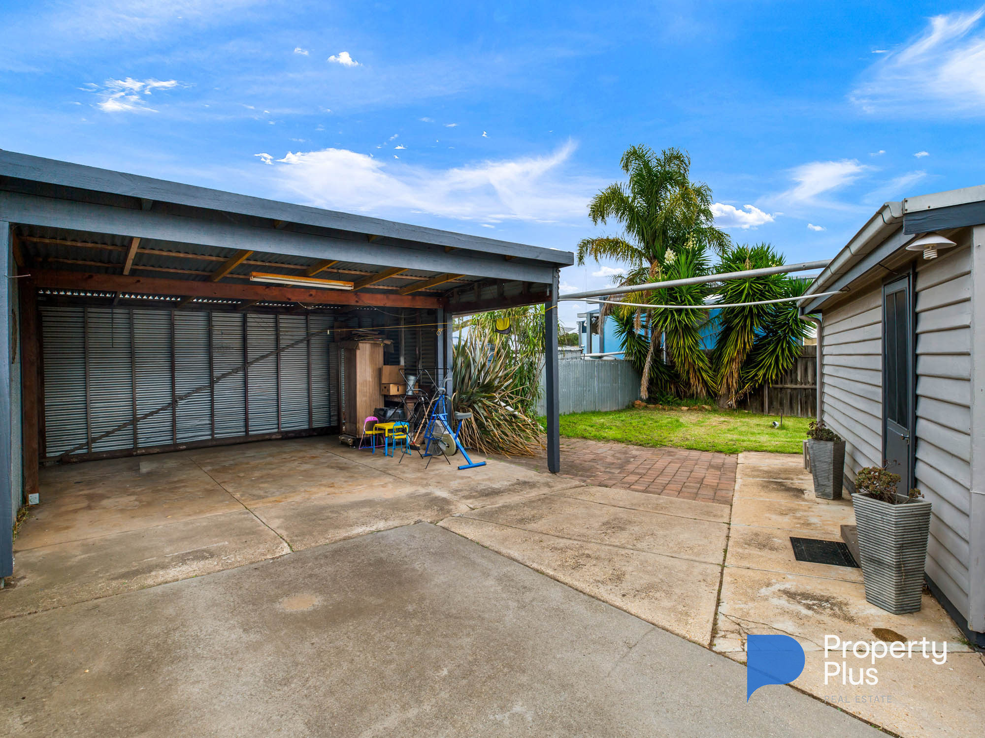 2-bedroom house at 2 North Western Road, St Arnaud, VIC 3478, Northern Grampians, Victoria
