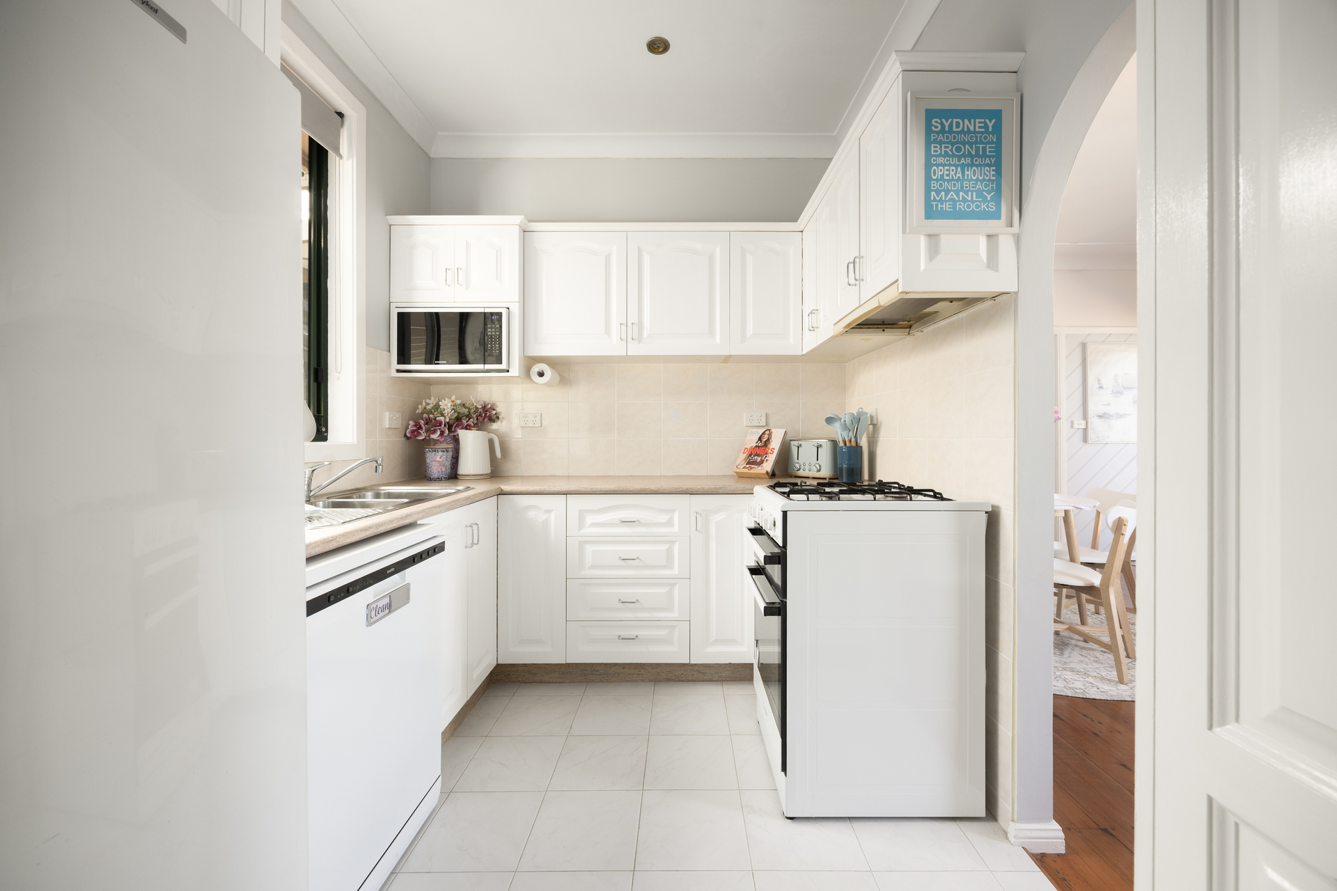 4-bedroom house at 34 Karingal Crescent, Frenchs Forest, NSW 2086, Northern Beaches, New South Wales