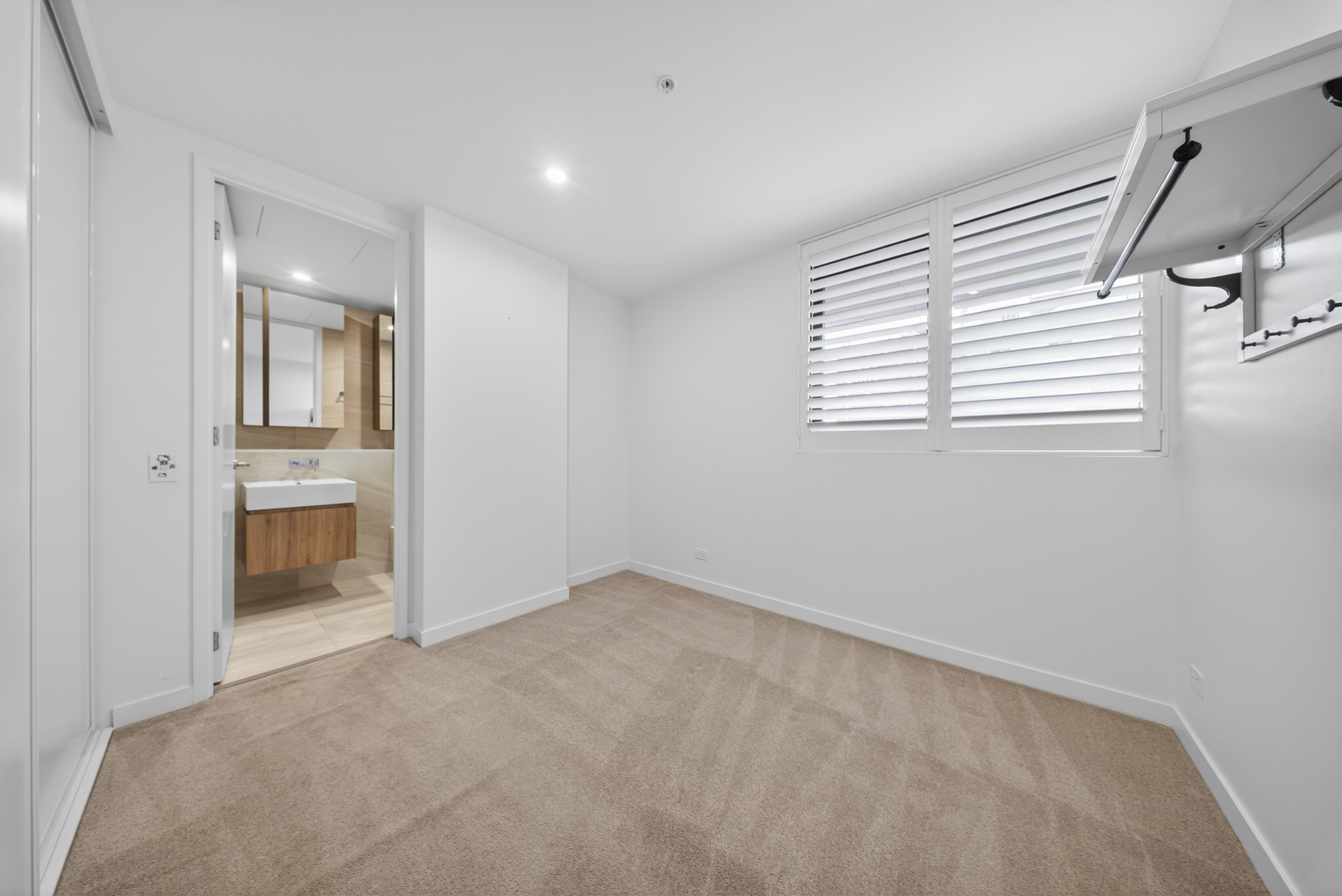 108 625 GLENFERRIE ROAD, HAWTHORN VIC 3122 - Image 7