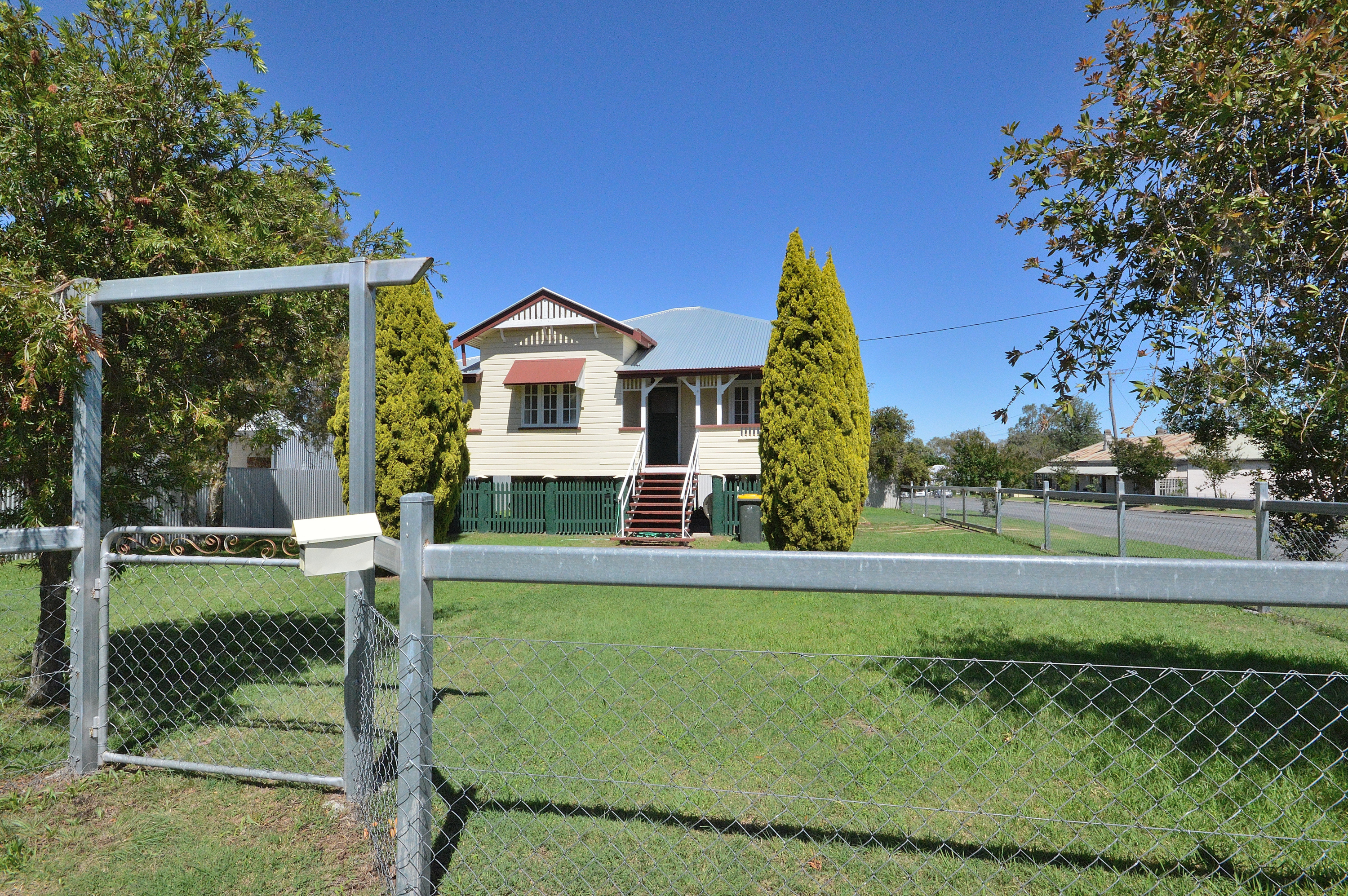 2-bedroom house at 11 Wantley Street, Warwick, QLD 4370, Southern Downs, Queensland