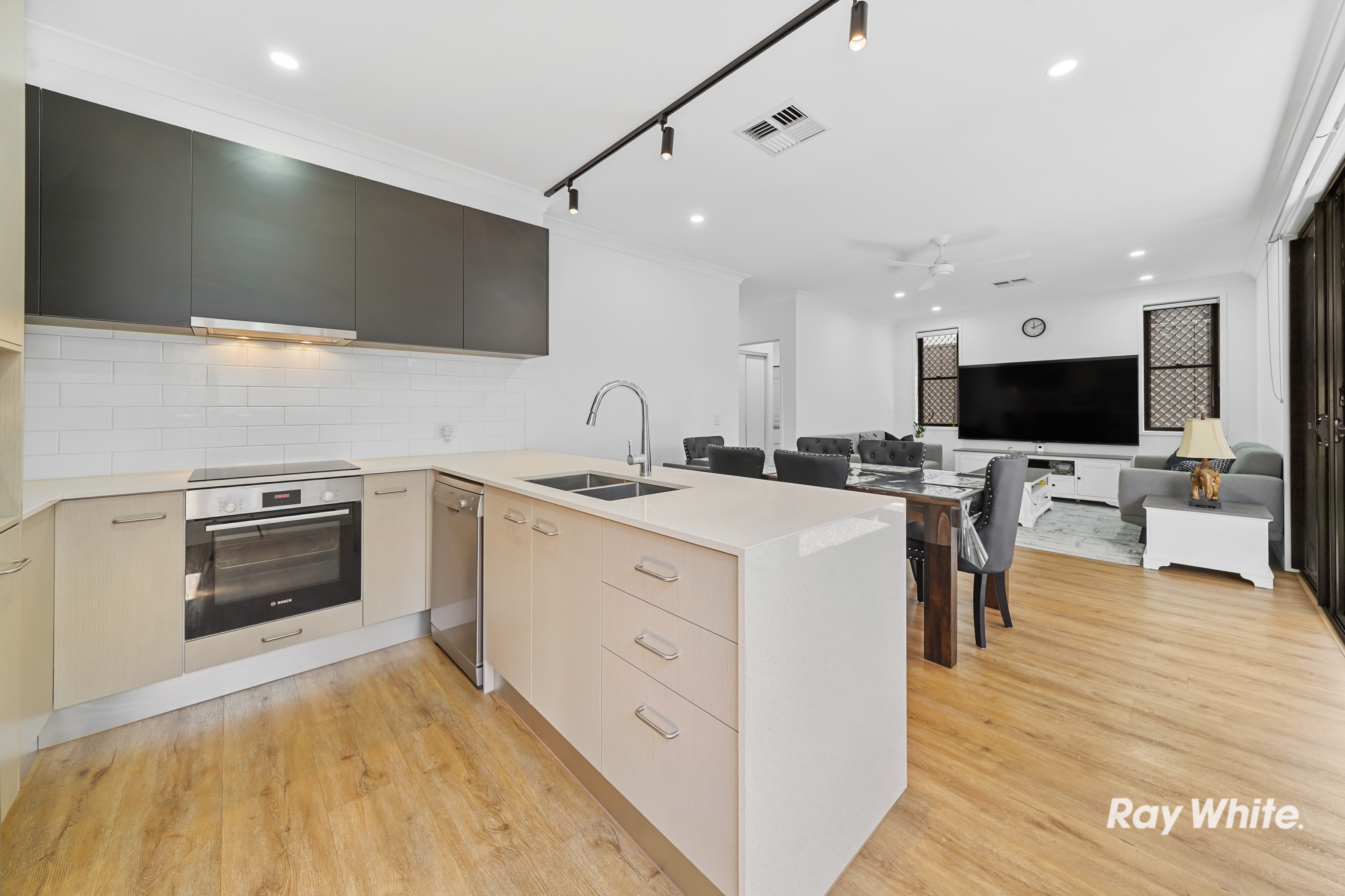 21/7 Delonix Place, Eight Mile Plains, Qld, 4113 - Image 4