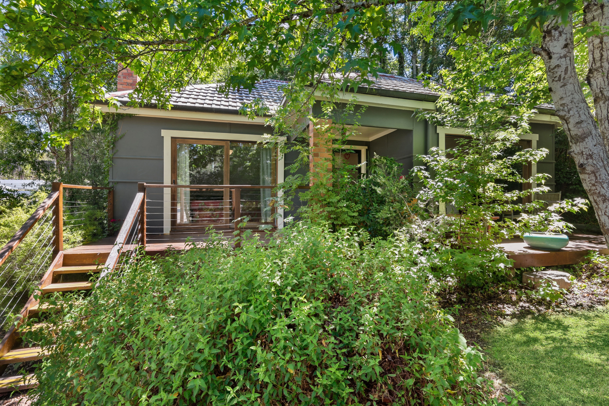 38 Perrins Street, Daylesford, VIC 3460 - Image 1