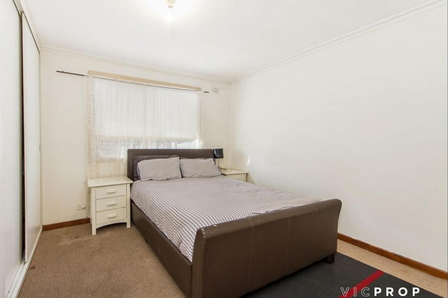 3-bedroom house at 64 WALMER AVENUE, St Albans VIC 3021, Brimbank, Victoria