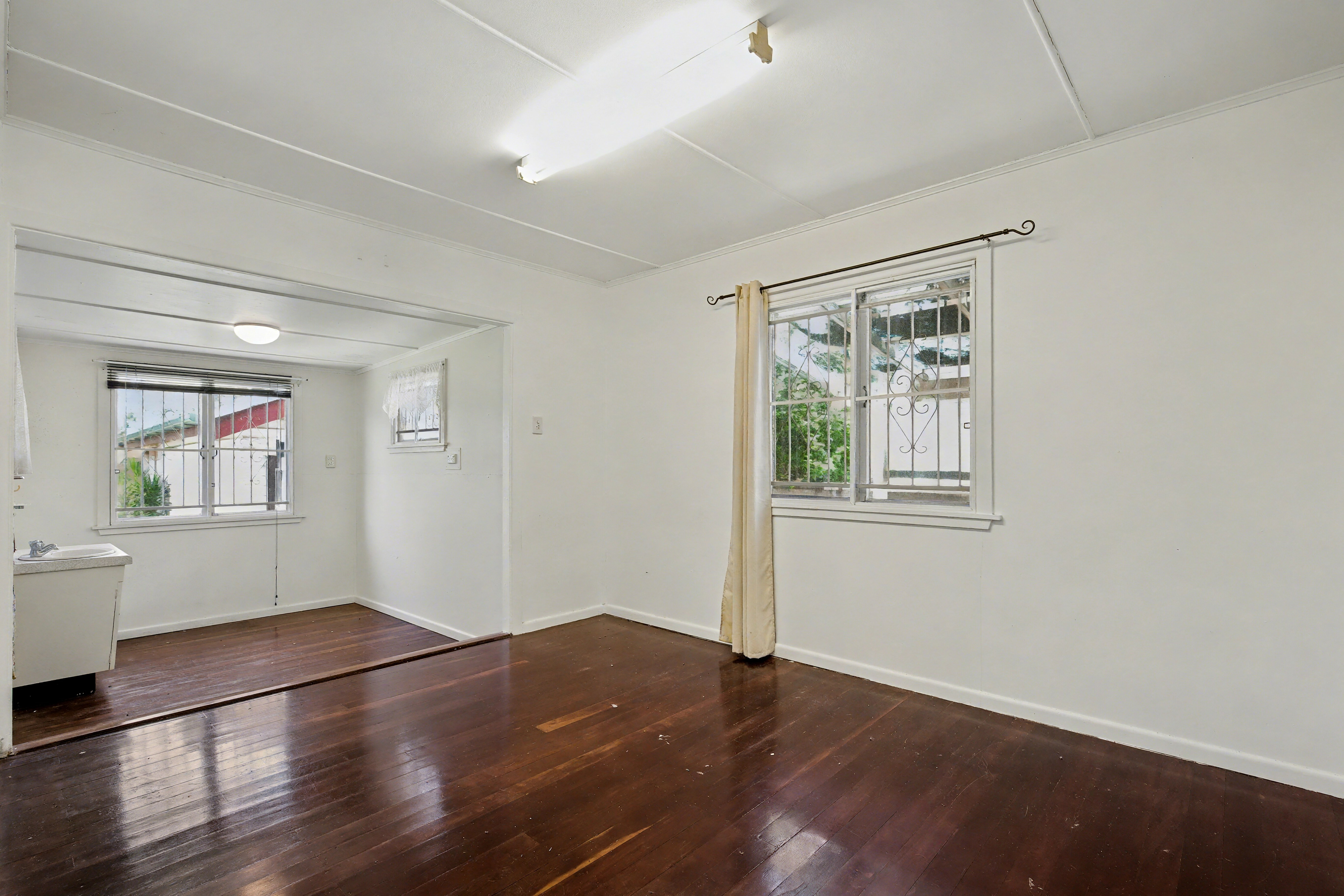 83 North Road, Brighton, QLD 4017 - Image 5