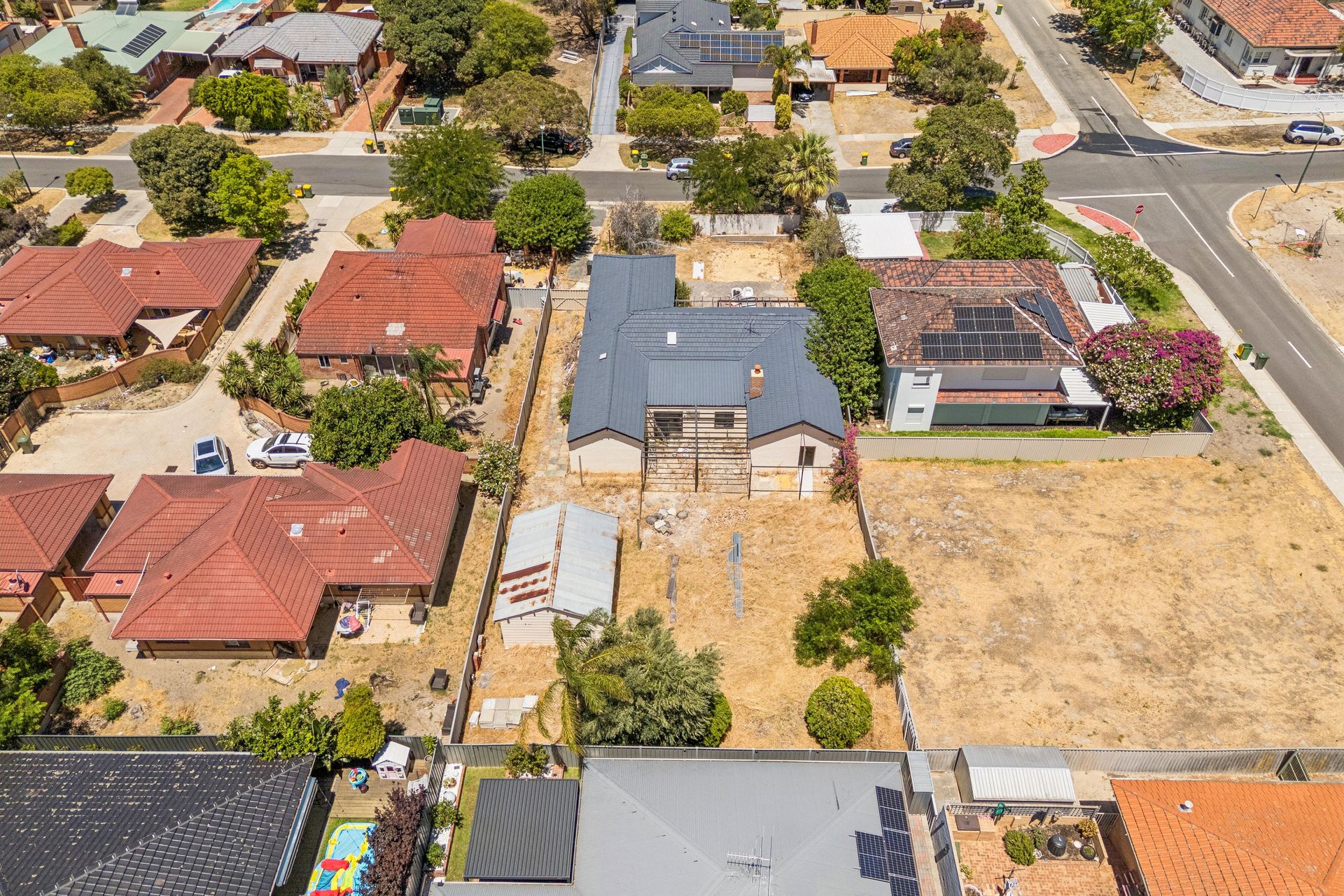 74 Hobbs Avenue, Como, WA 6152 - Image 6