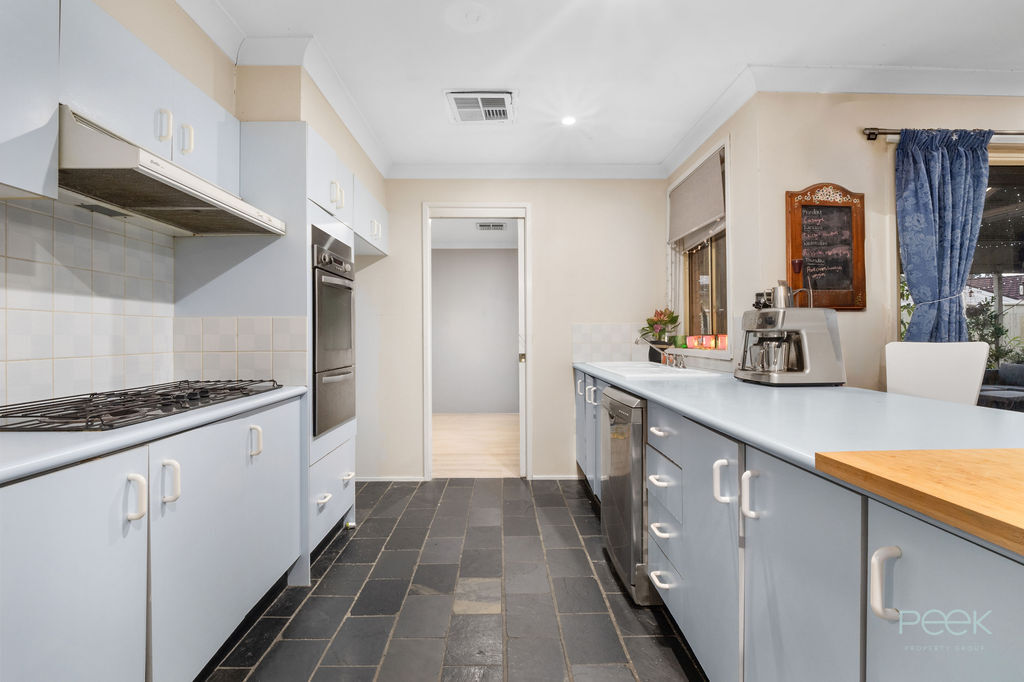 27 SURPRISE CRESCENT, Bligh Park NSW 2756 - Image 9