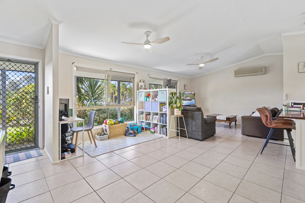 4 CENTURION CRESCENT, Nerang QLD 4211 - Image 5
