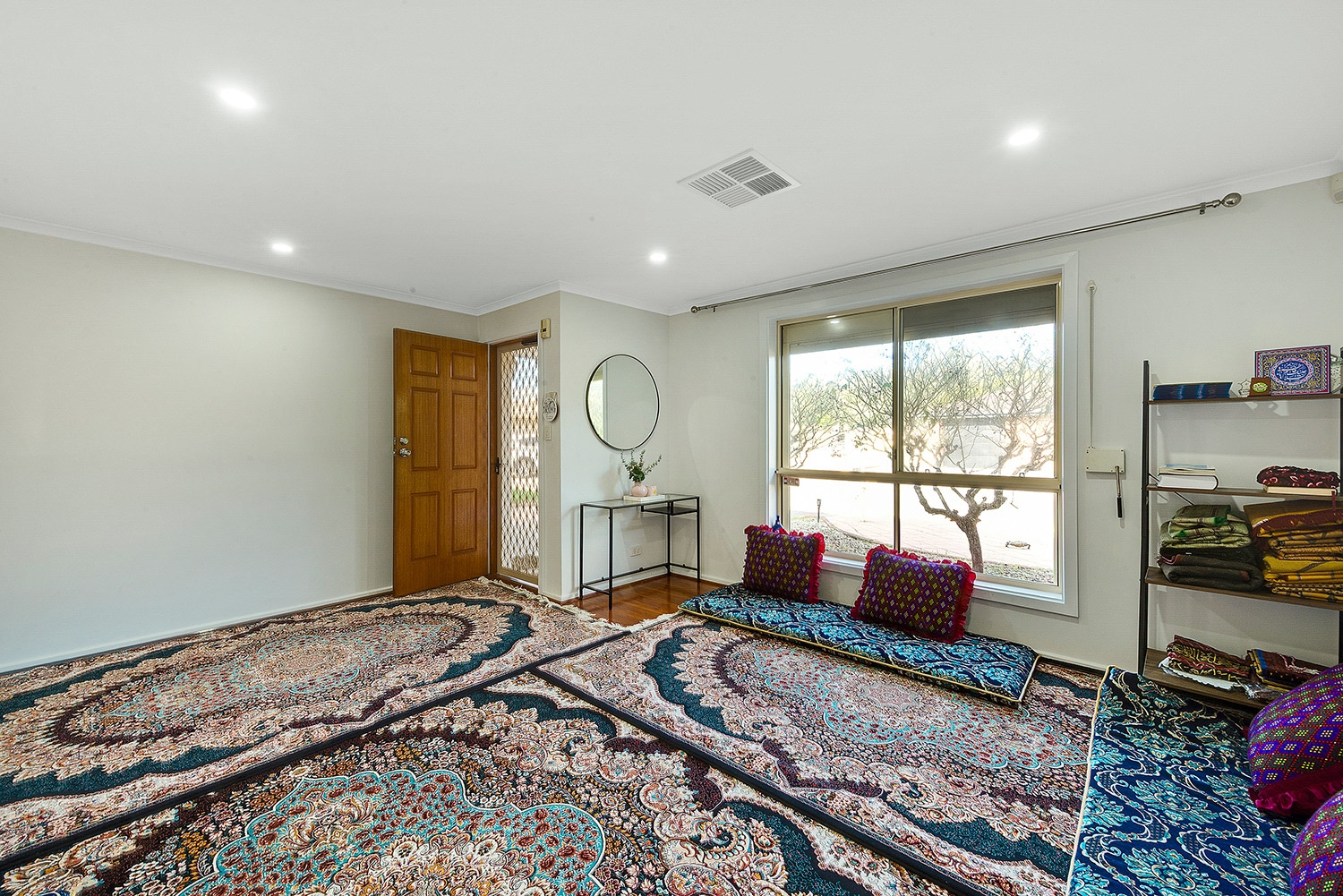 4 Deacon Court, Paralowie, SA 5108 - Image 1