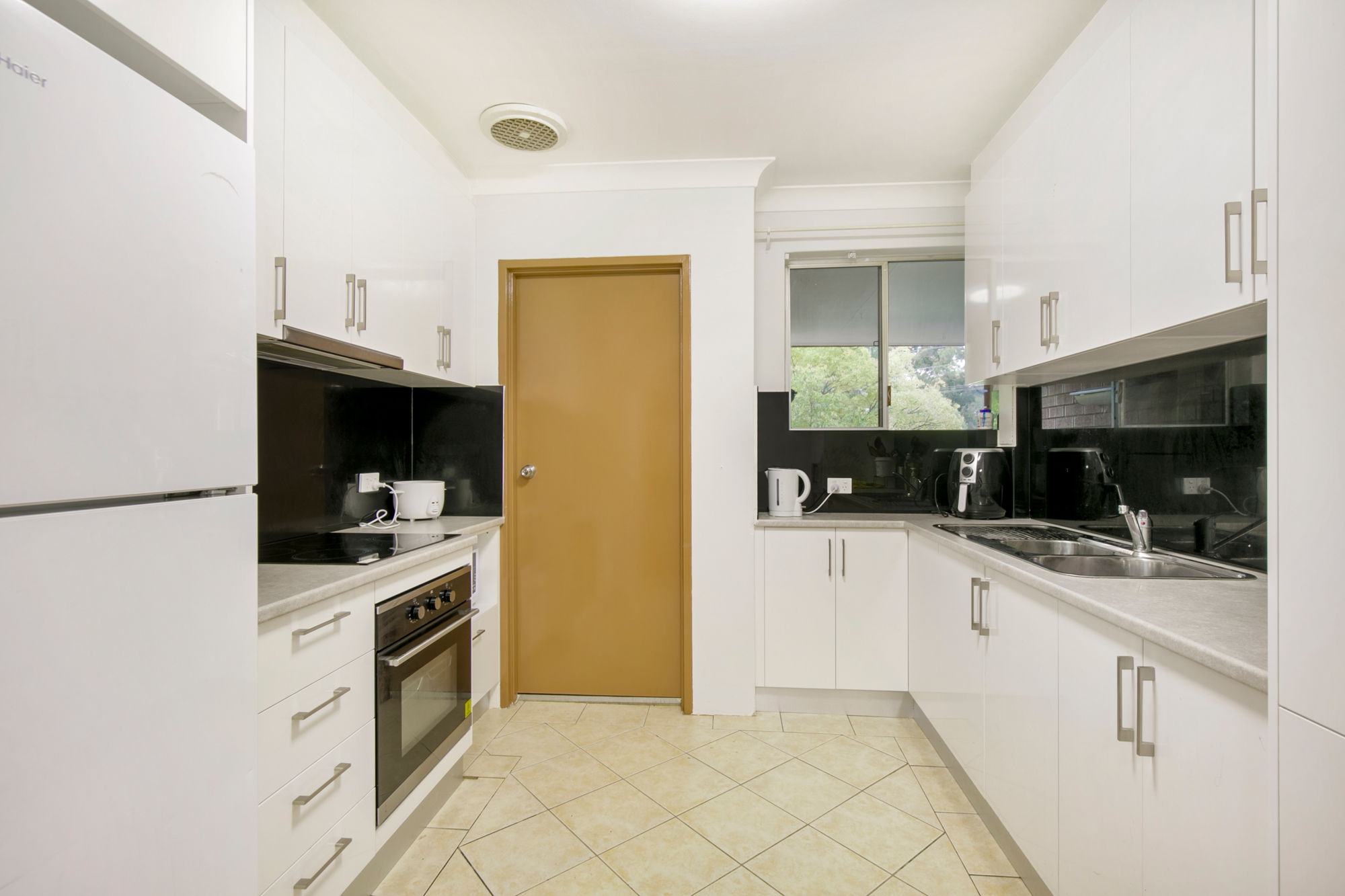 6 1-3 TORRENS STREET, MERRYLANDS WEST NSW 2160 - Image 1