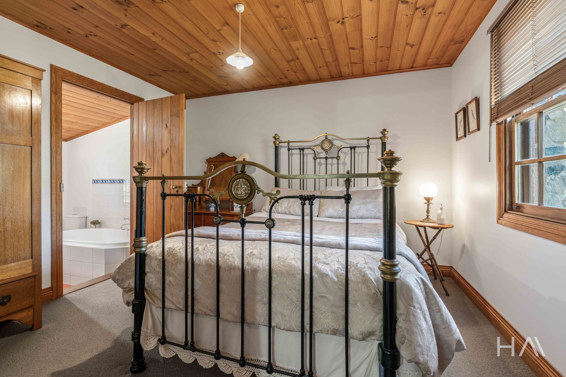 9-bedroom house at 100 Tasman Highway, Swansea, TAS 7190, Glamorgan-Spring Bay, Tasmania