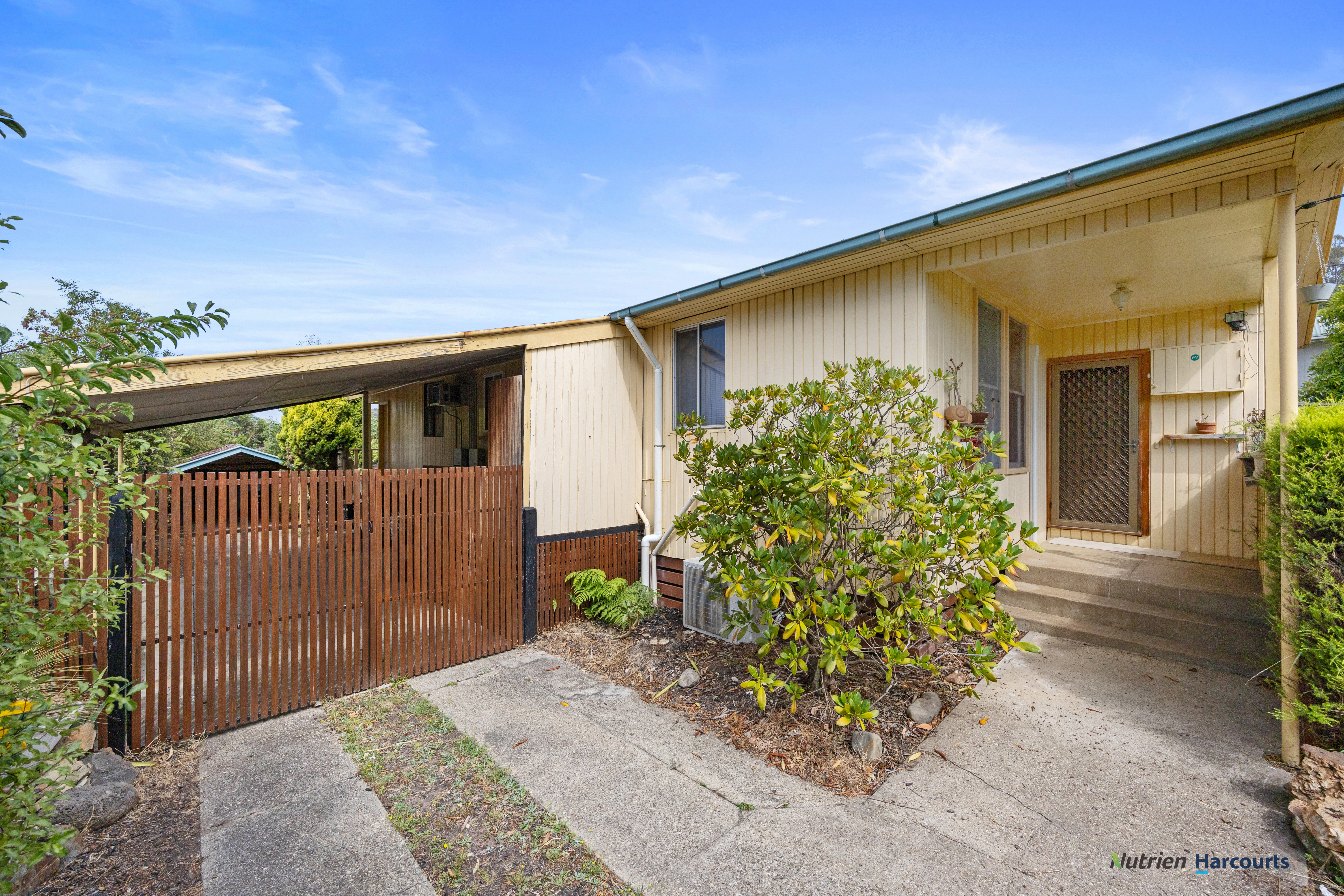 3-bedroom house at 15 Eighth Street, Eildon, VIC 3713, Murrindindi, Victoria