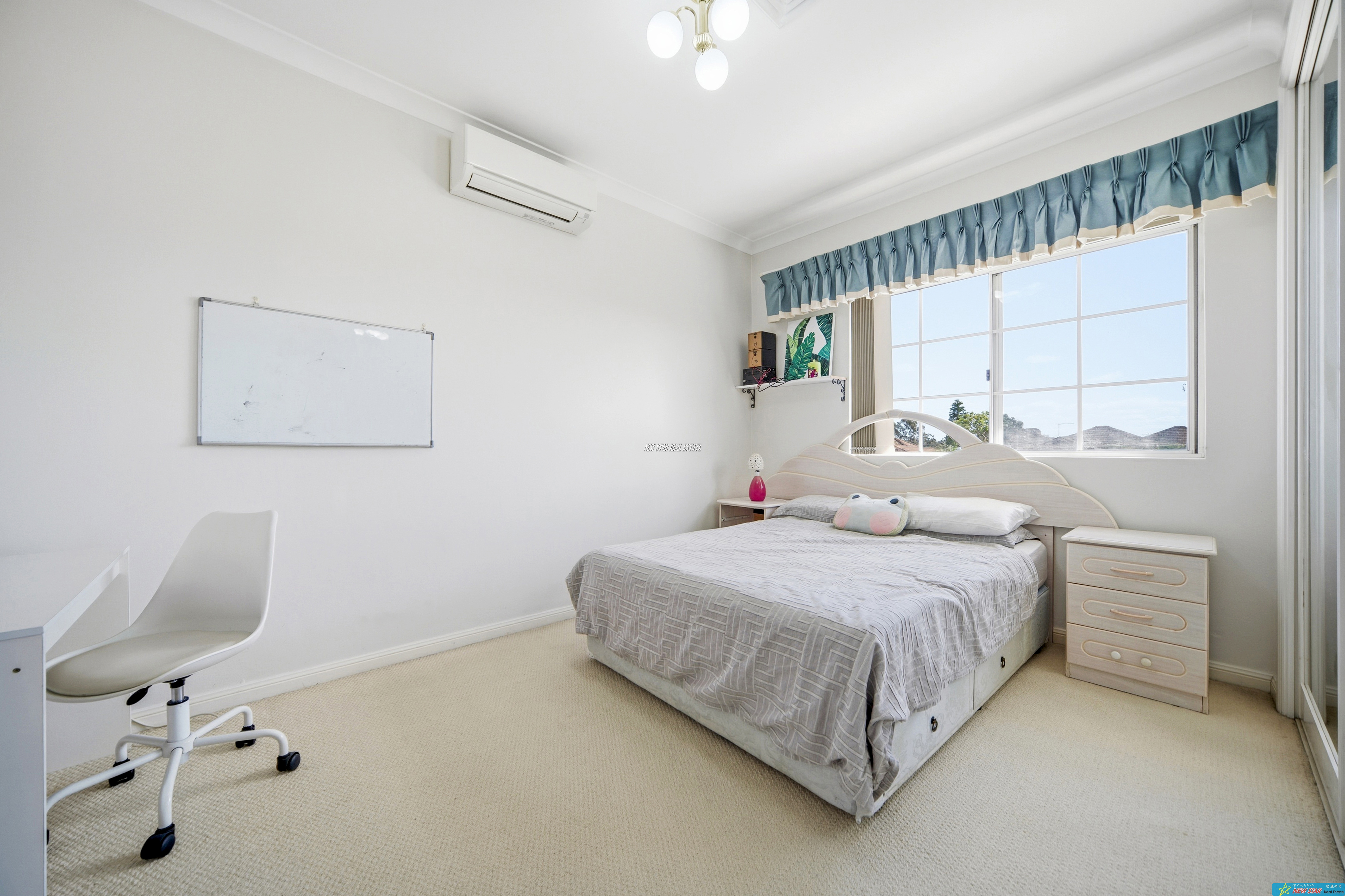 5-bedroom house at 191 EPSOM ROAD, Chipping Norton NSW 2170, , New South Wales