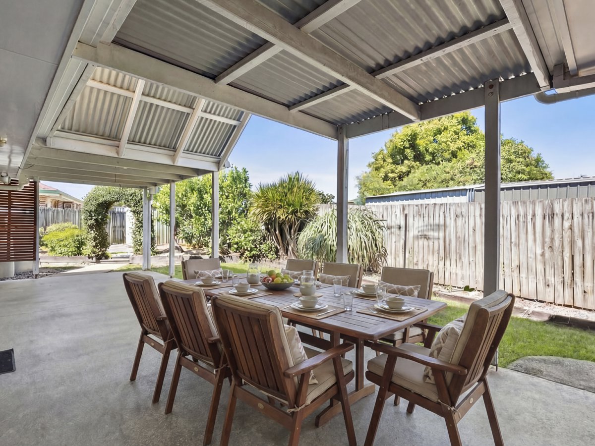 8 TREVALLY PLACE, Sandstone Point QLD 4511 - Image 9