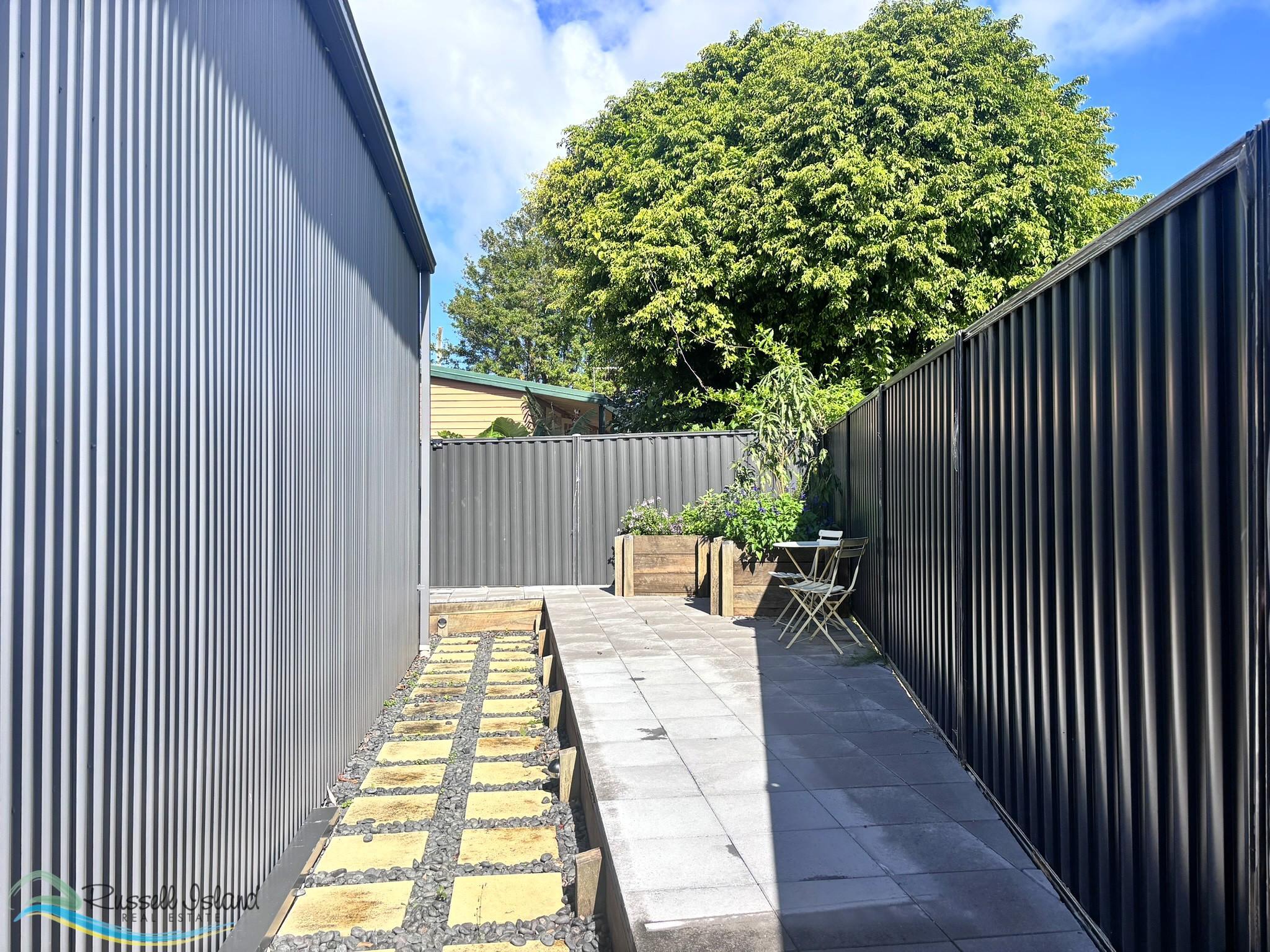 6 Vista Street, Russell Island, Qld, 4184 - Image 9