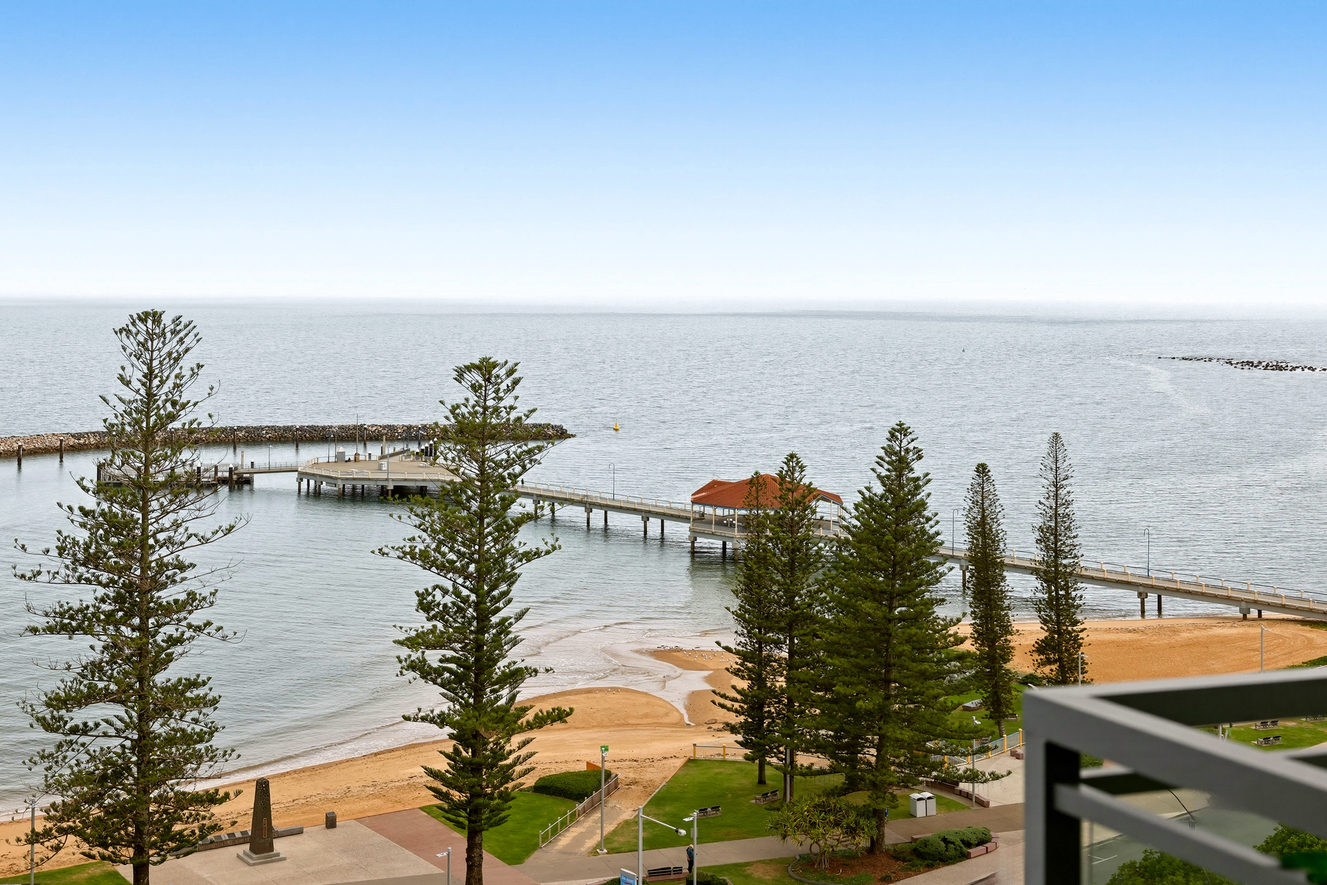 1004 185 REDCLIFFE PARADE, REDCLIFFE QLD 4020 - Image 1