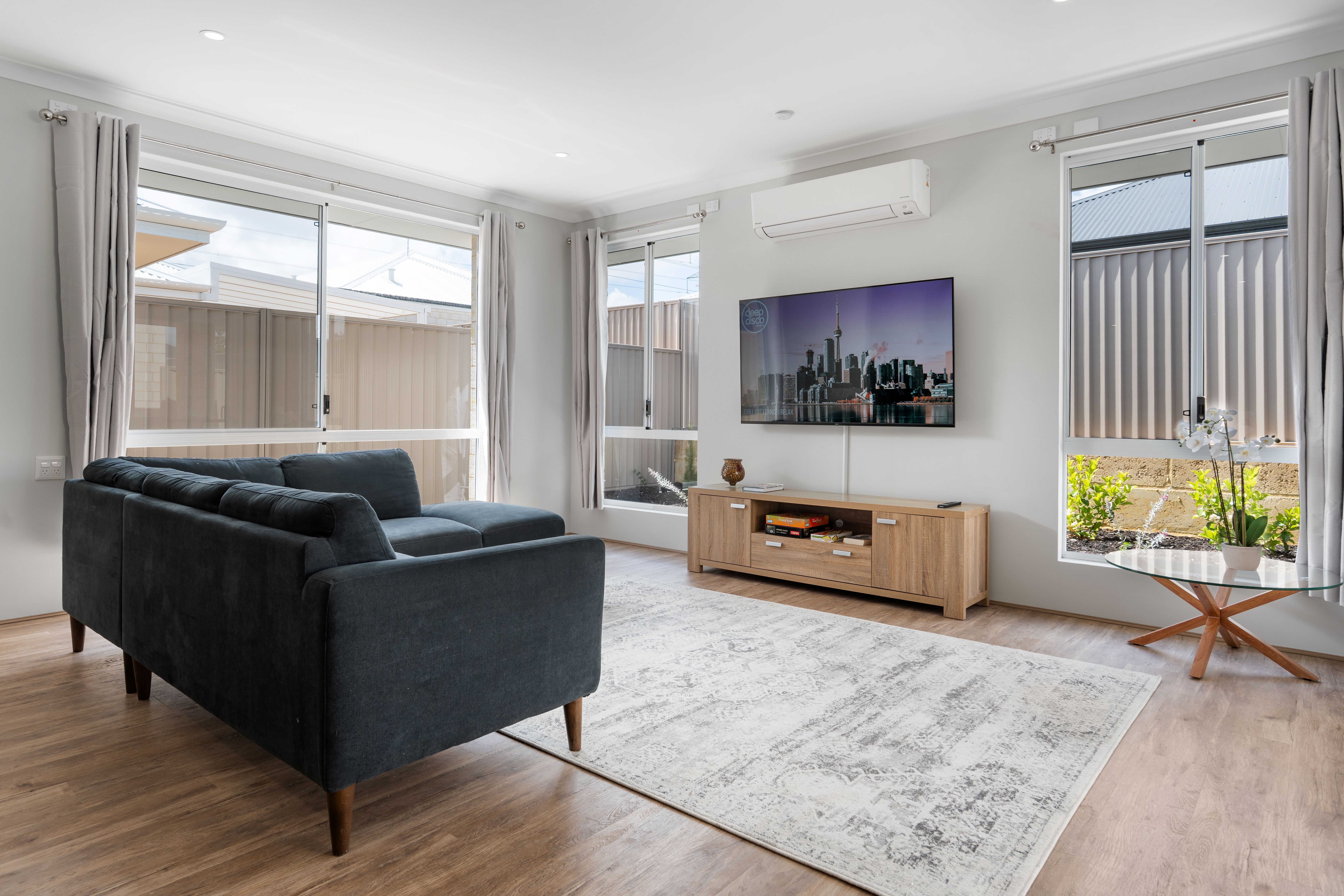39 Ainsworth Crescent, Mandogalup, Wa, 6167 - Image 2