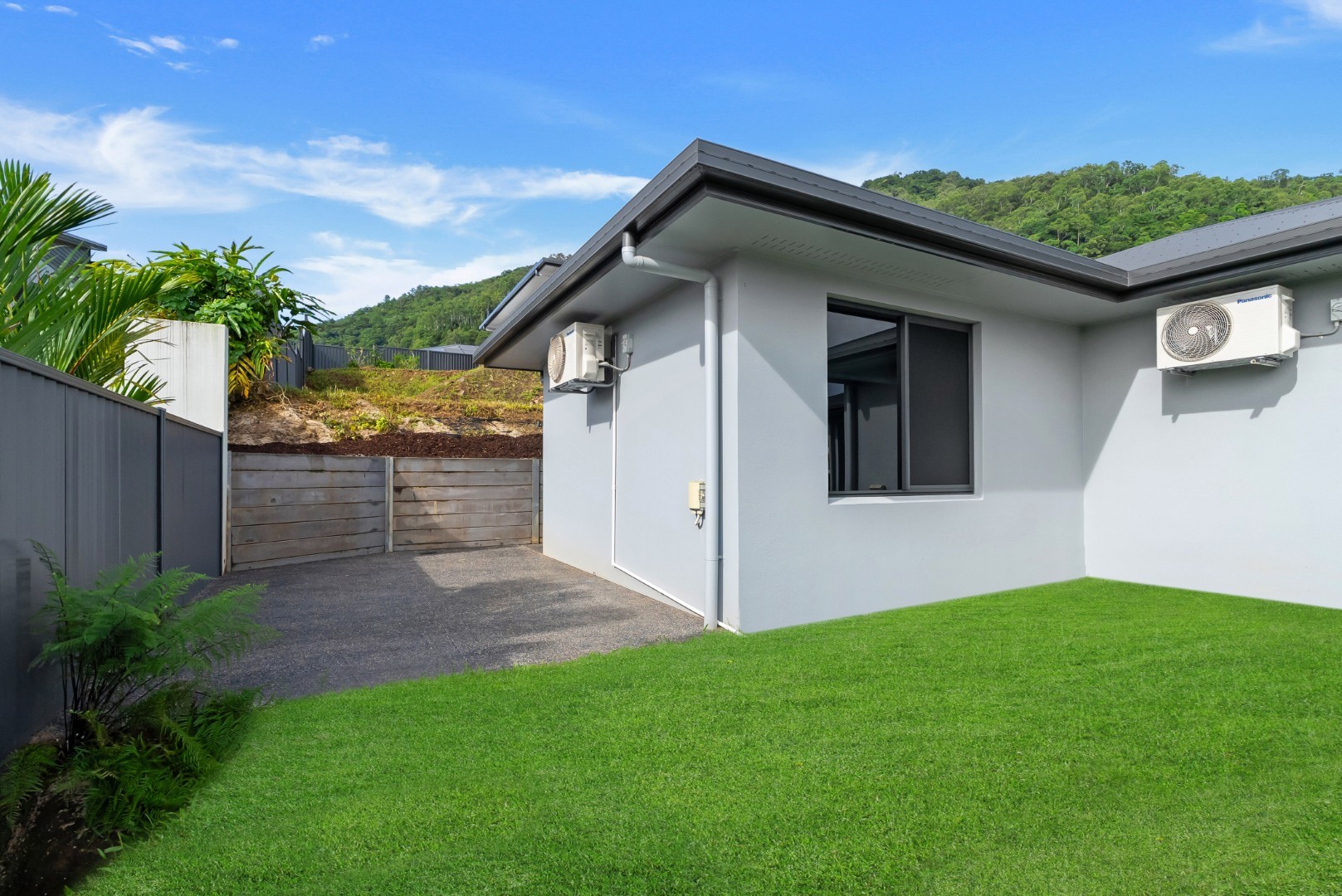 6-bedroom house at 1 Drummer Close, Kanimbla, Qld, 4870, Cairns, Queensland