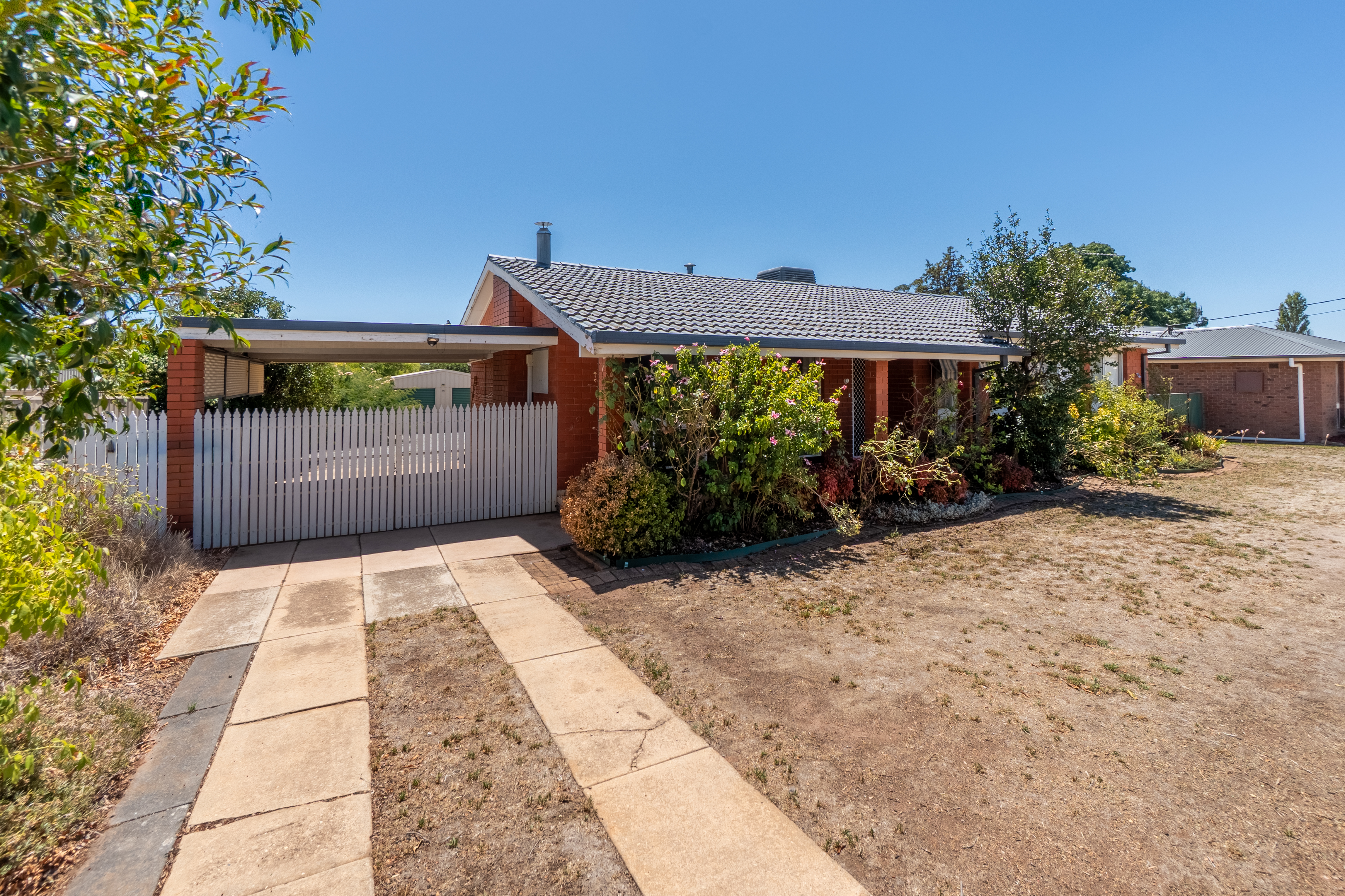 3-bedroom house at 44 STINSON STREET, Coolamon NSW 2701, Coolamon, New South Wales