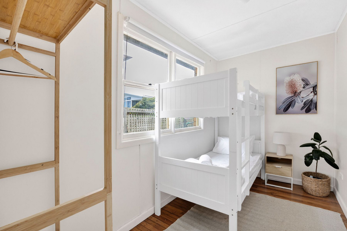 3-bedroom unit at 2 84 THE ESPLANADE, TORQUAY VIC 3228, Surf Coast, Victoria