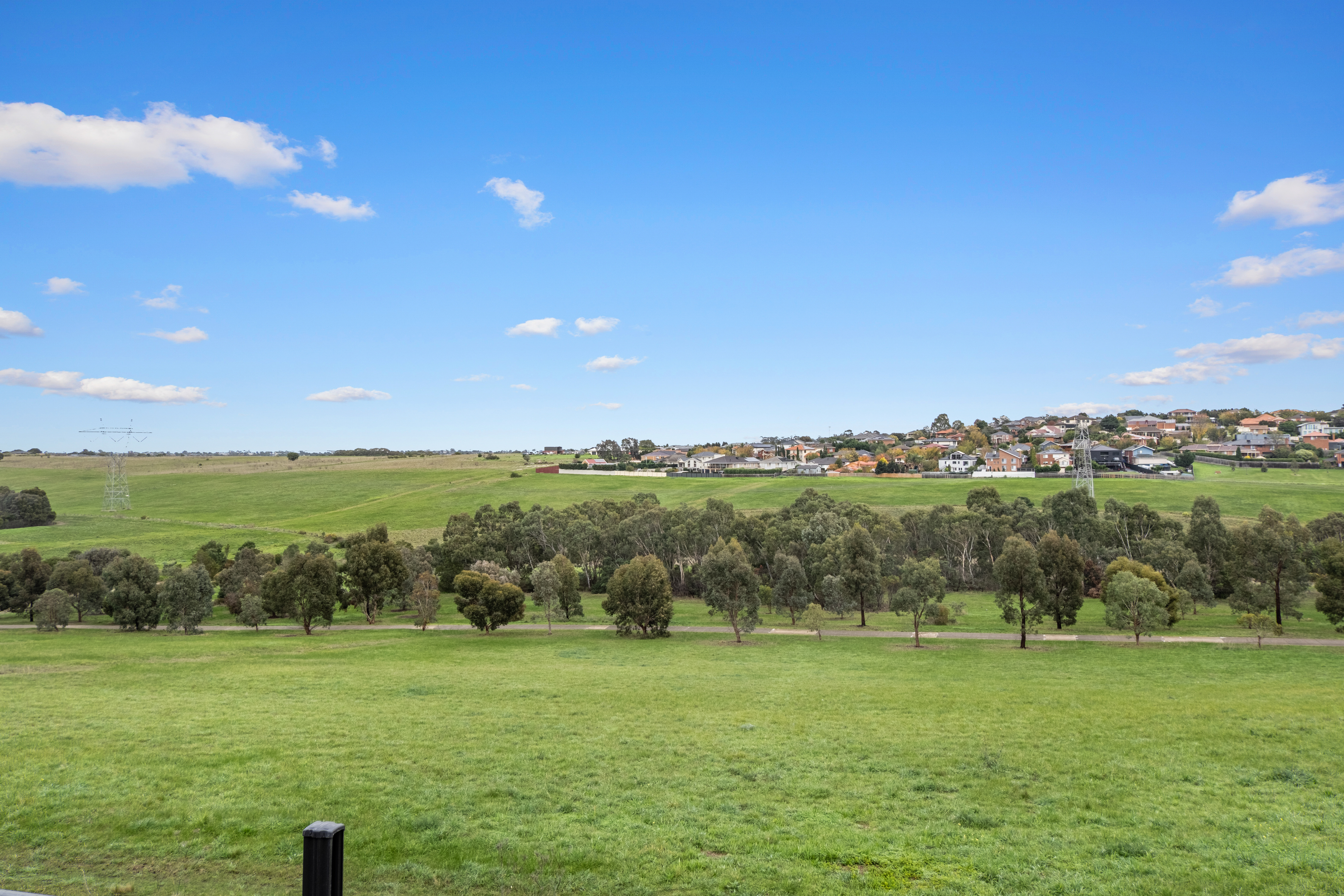 3-bedroom unit at 6/31 Rokewood Crescent, Meadow Heights, VIC 3048, Hume, Victoria