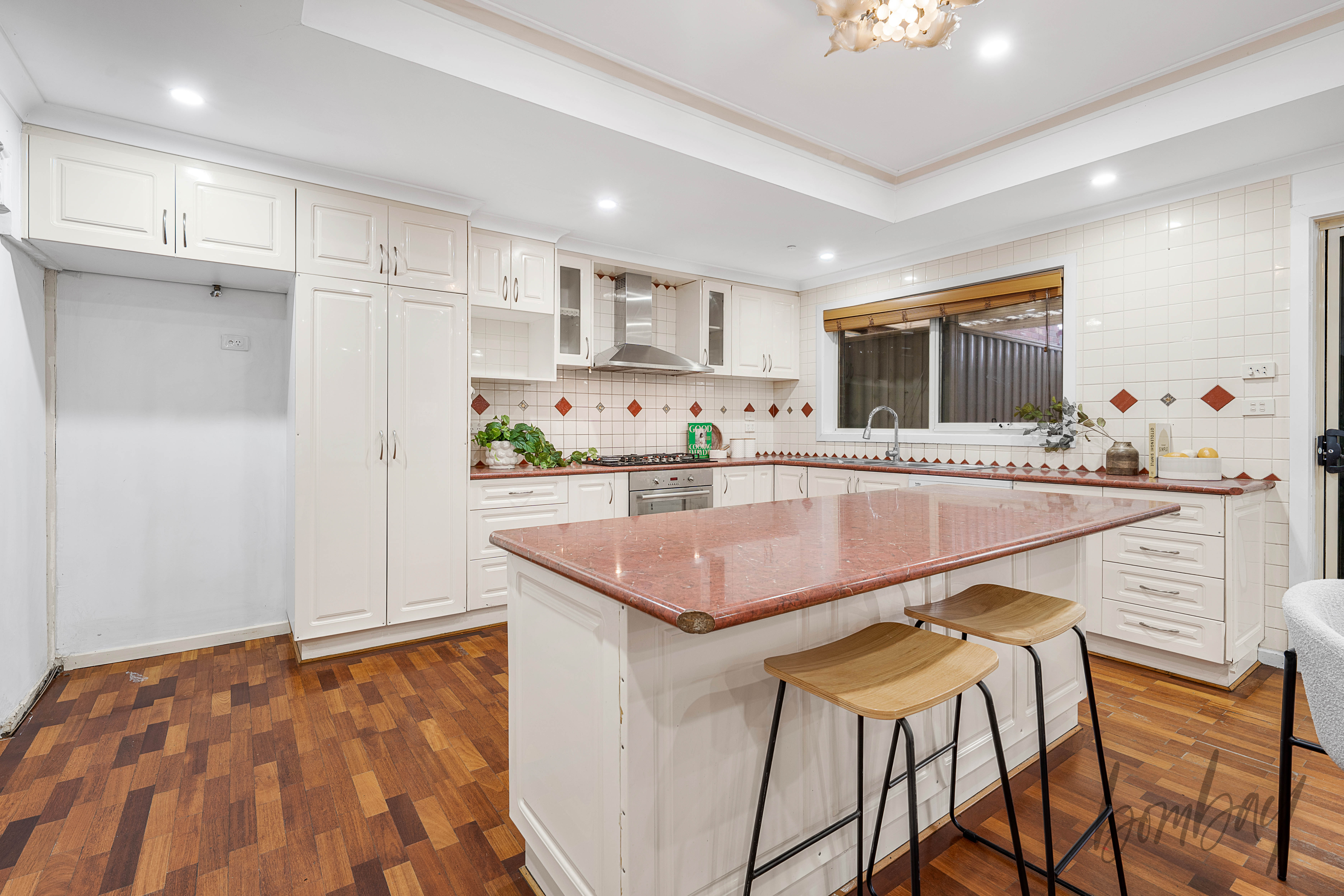 9 Hermitage Court, Meadow Heights, VIC 3048 - Image 4
