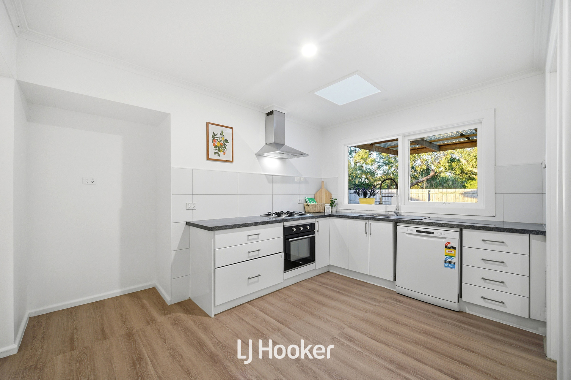 36 GARSIDE STREET, Dandenong VIC 3175 - Image 10