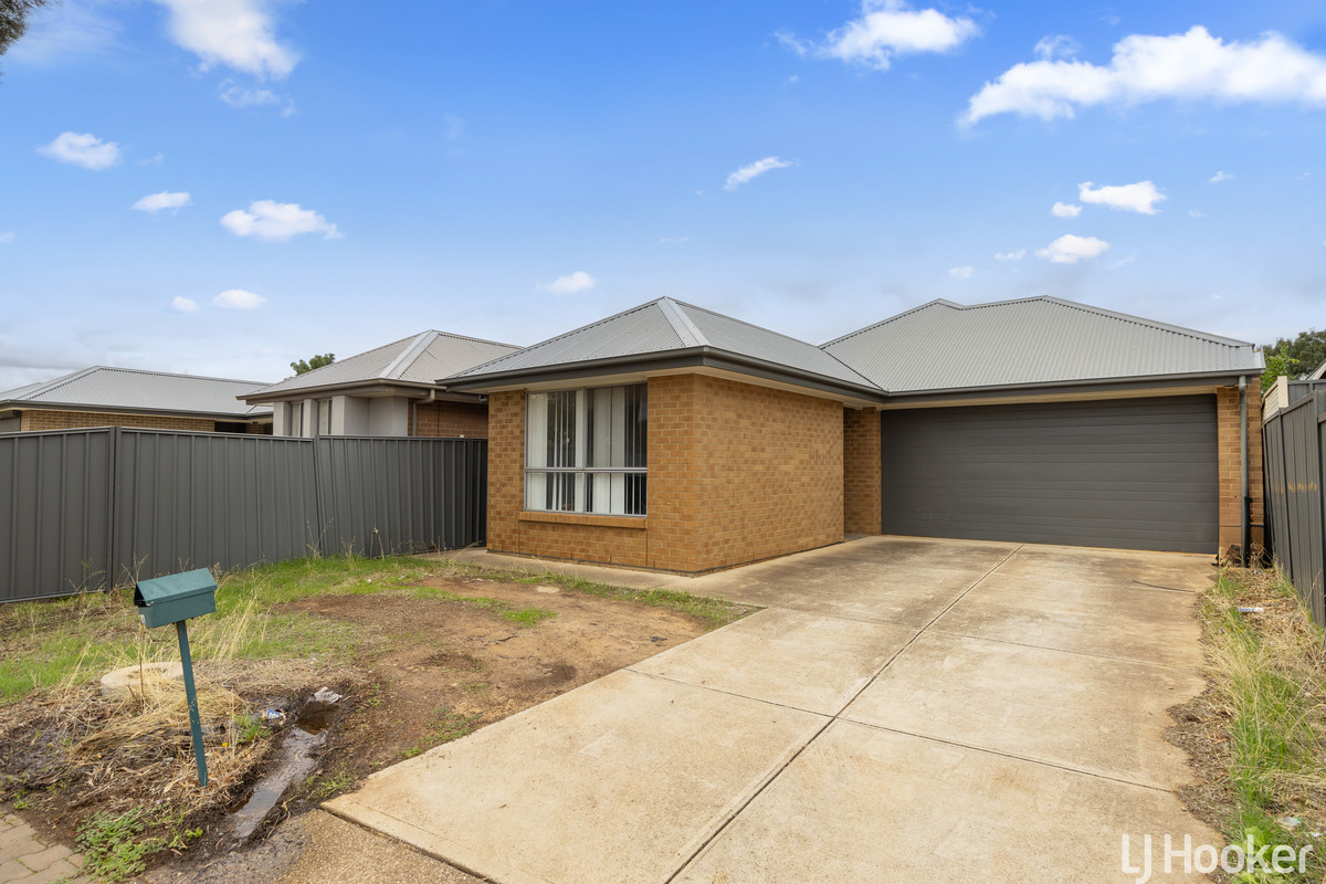 3-bedroom house at 4 Mavros Road, Elizabeth Downs, SA 5113, Playford, South Australia