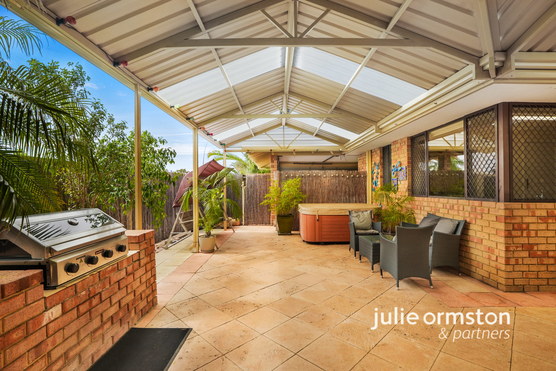 4-bedroom house at 5 Lemongrass Grove, Woodvale, WA 6026, Joondalup, Western Australia