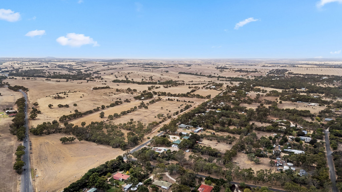 4-bedroom house at 6 Burnside Road, Strathalbyn, SA 5255, Alexandrina, South Australia