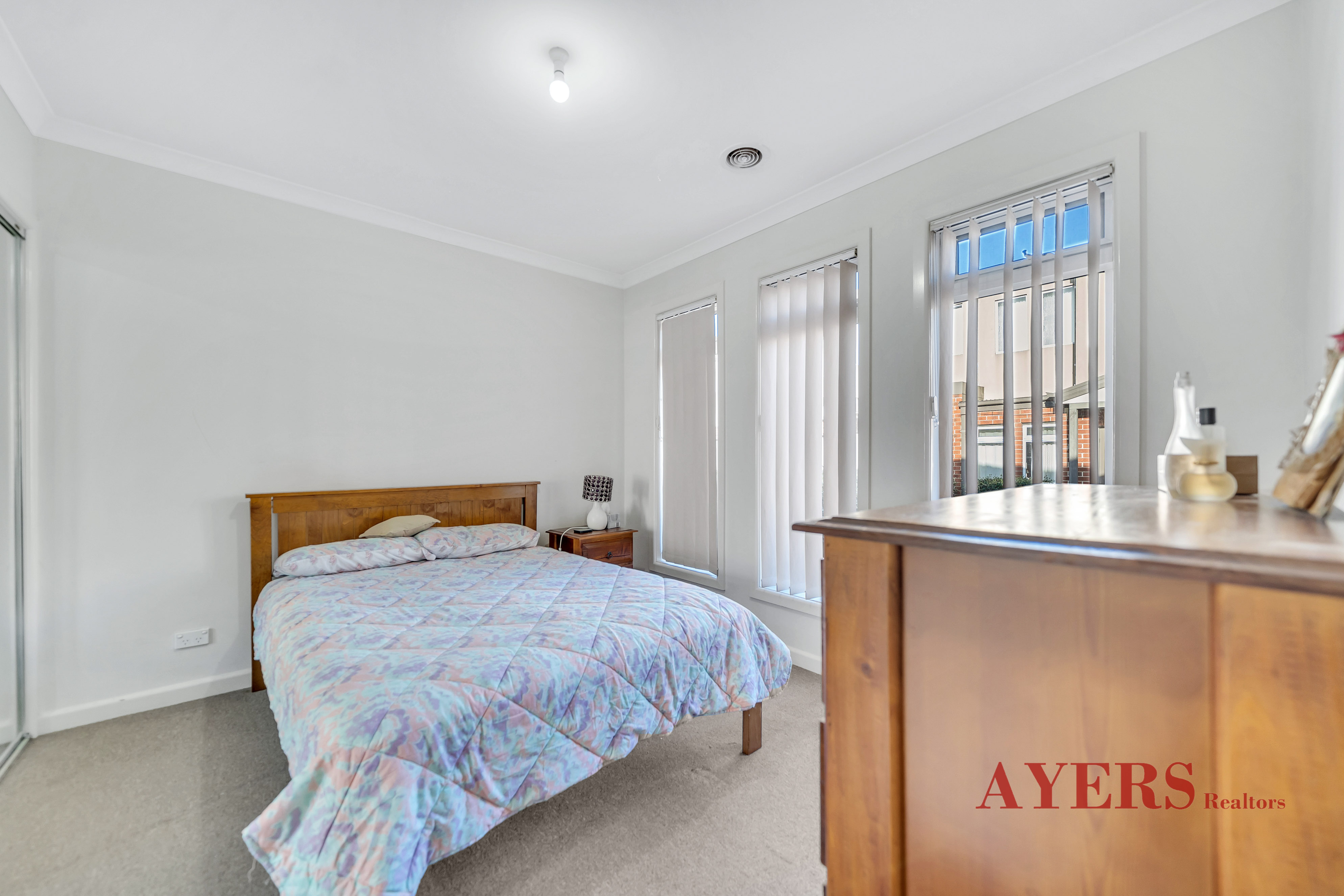 15/4 Young Road, Hallam, VIC 3803 - Image 6