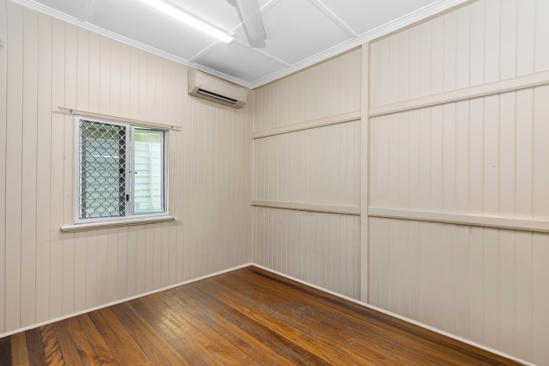 145 ROSS RIVER ROAD, Mundingburra QLD 4812 - Image 6