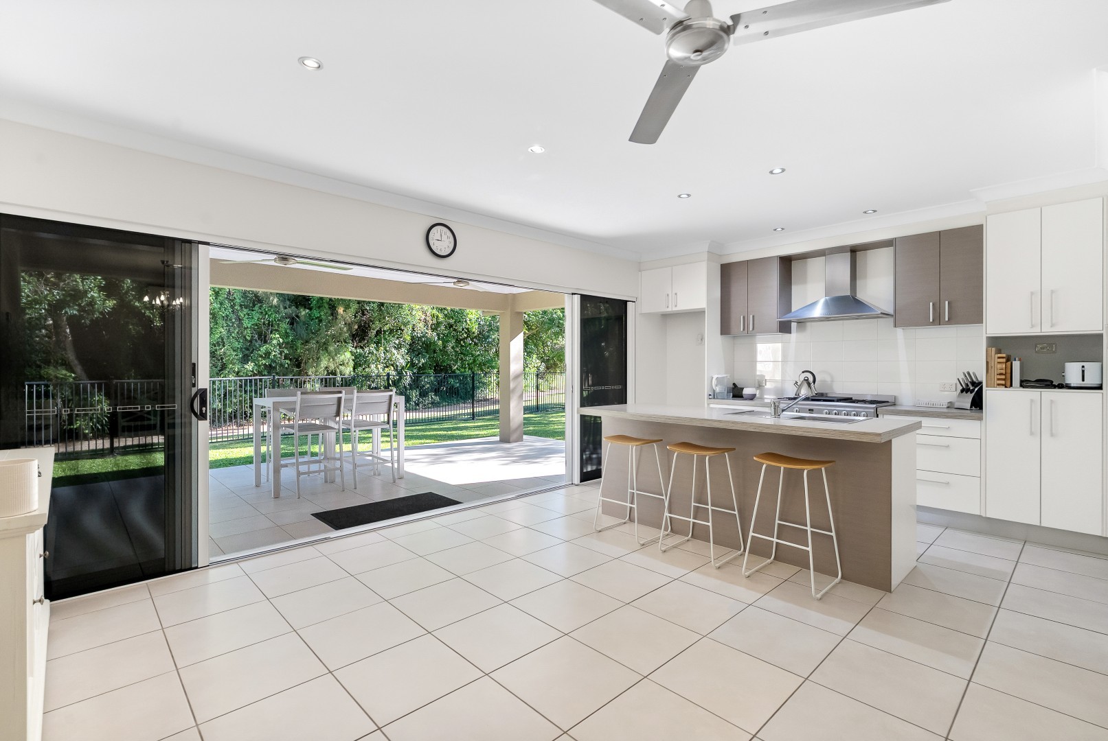 11 Charnley Avenue, Bentley Park, Qld, 4869 - Image 6