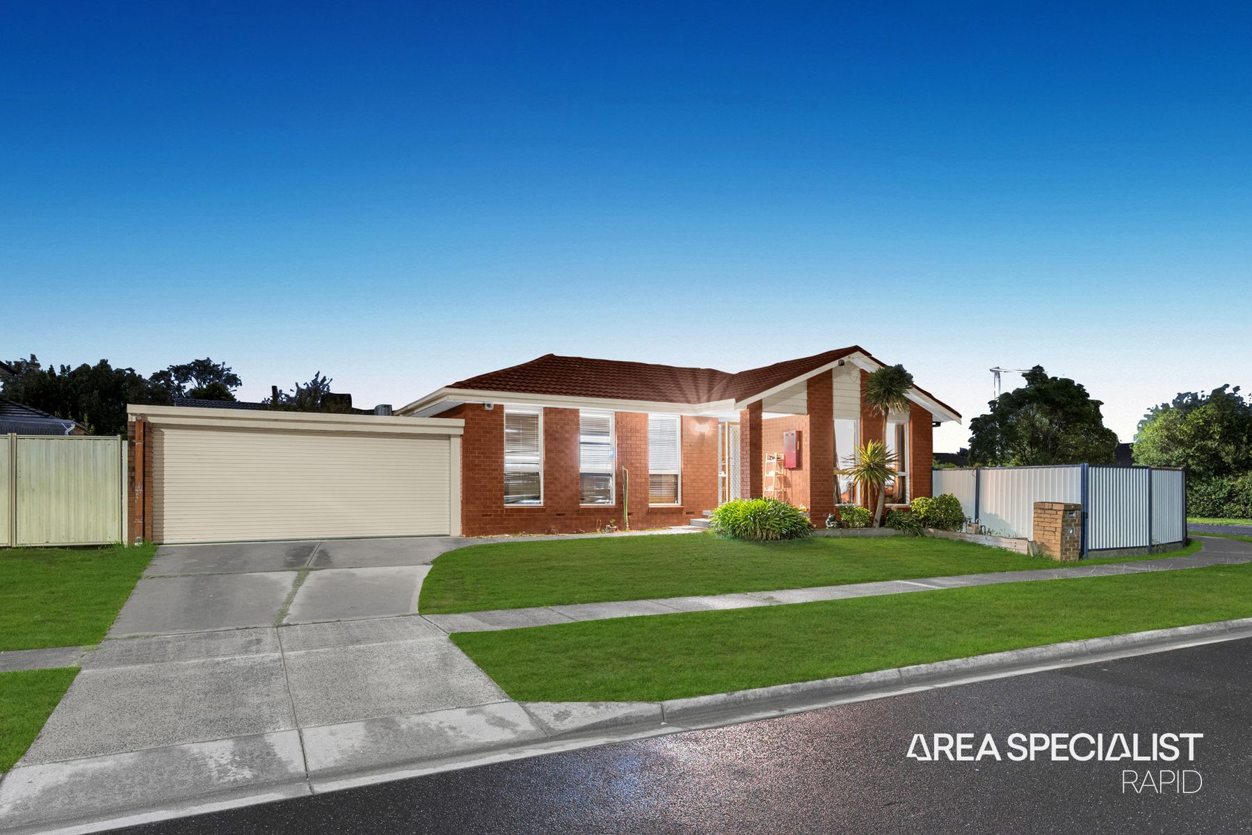 3-bedroom house at 5 BETH COURT, Hampton Park VIC 3976, Casey, Victoria
