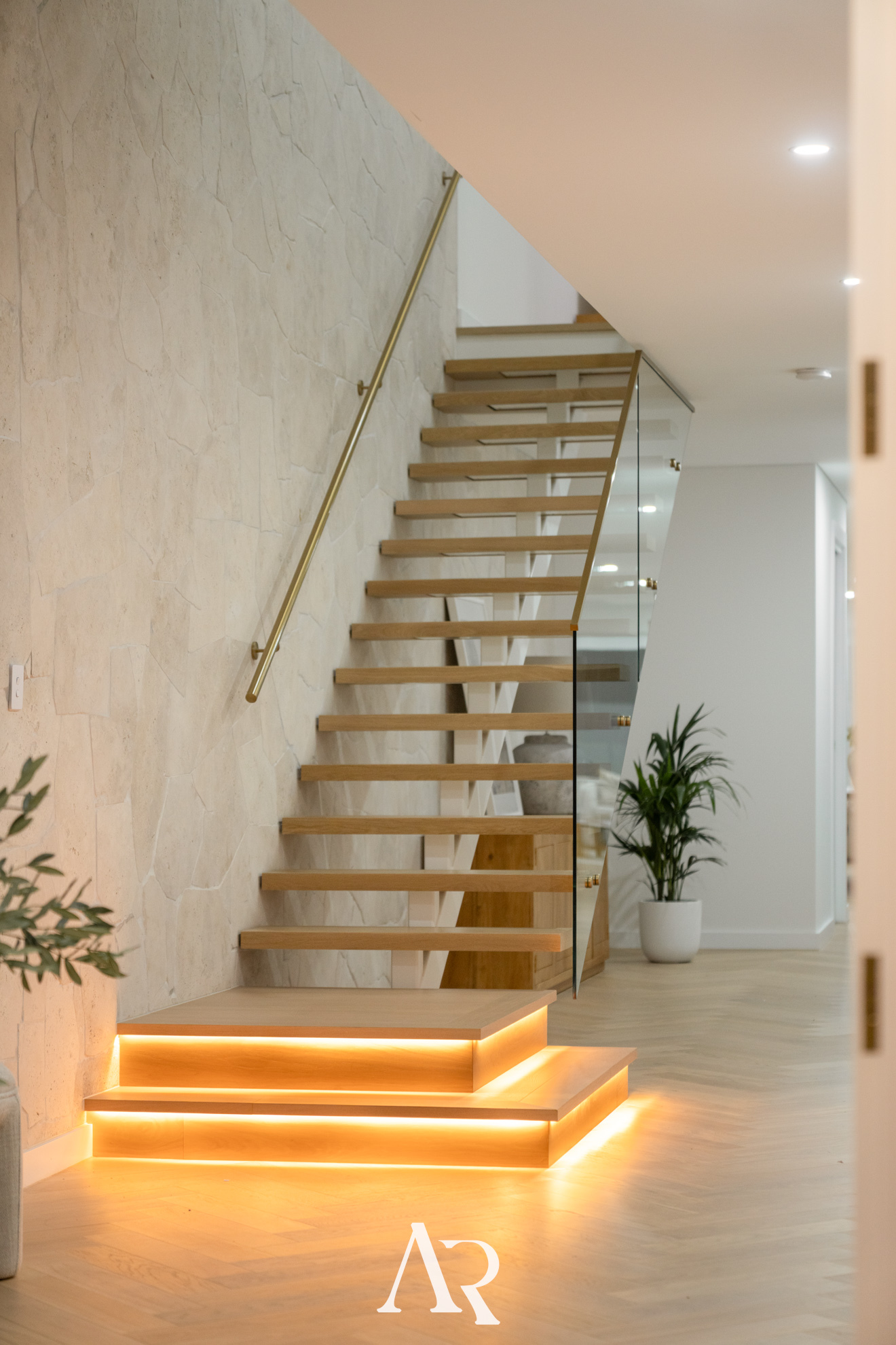 5-bedroom unit at 6A Eileen Street, Picnic Point, NSW 2213, Canterbury-Bankstown, New South Wales