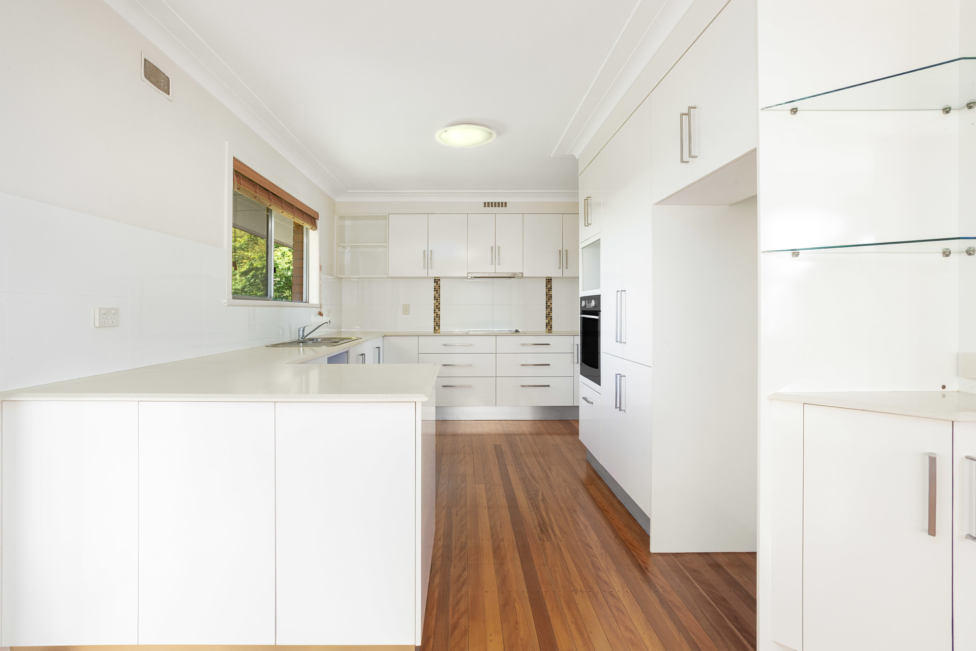 34 Laura Street, Banora Point, NSW 2486 - Image 4