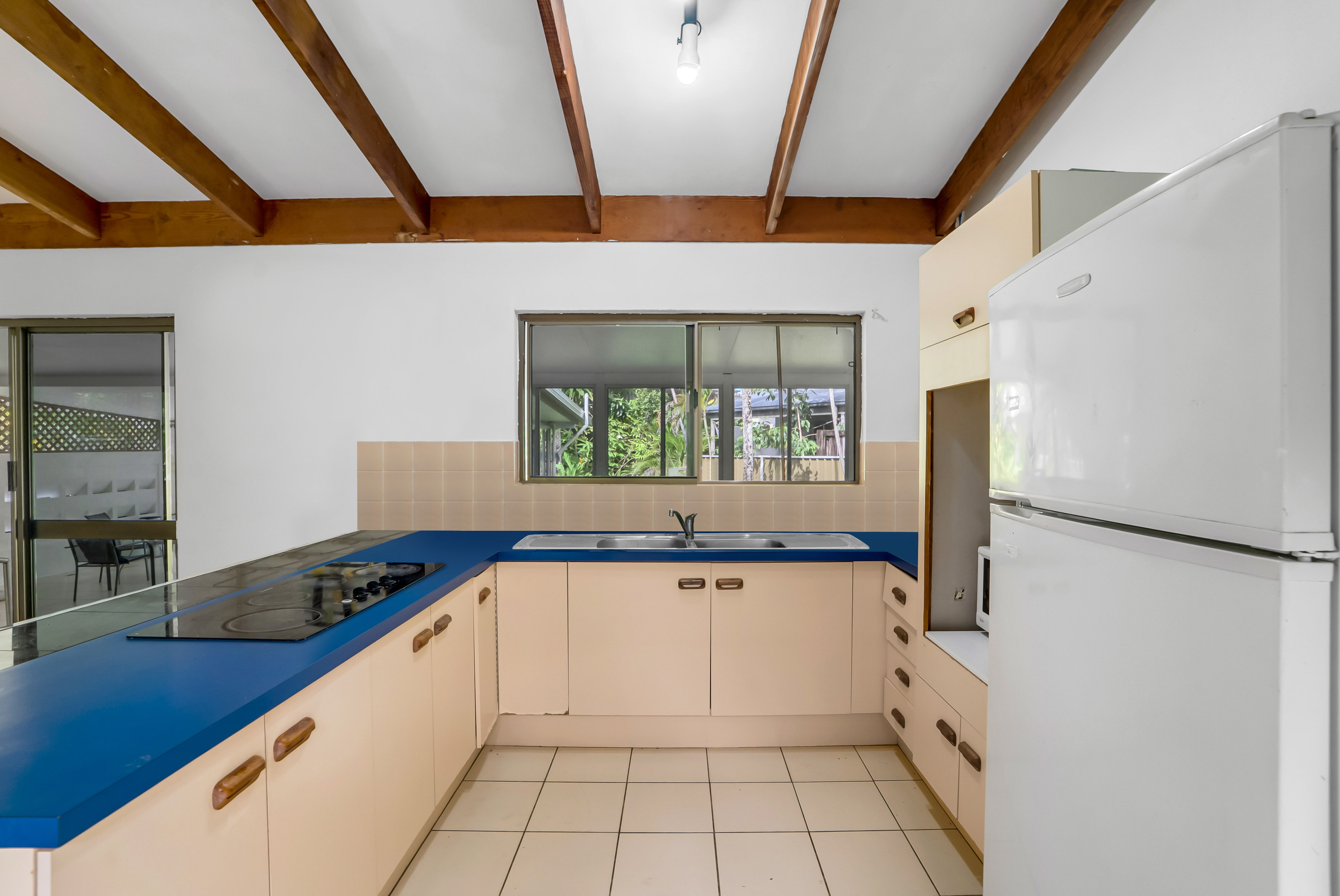 2 MICHAELMAS CLOSE, Clifton Beach QLD 4879 - Image 7