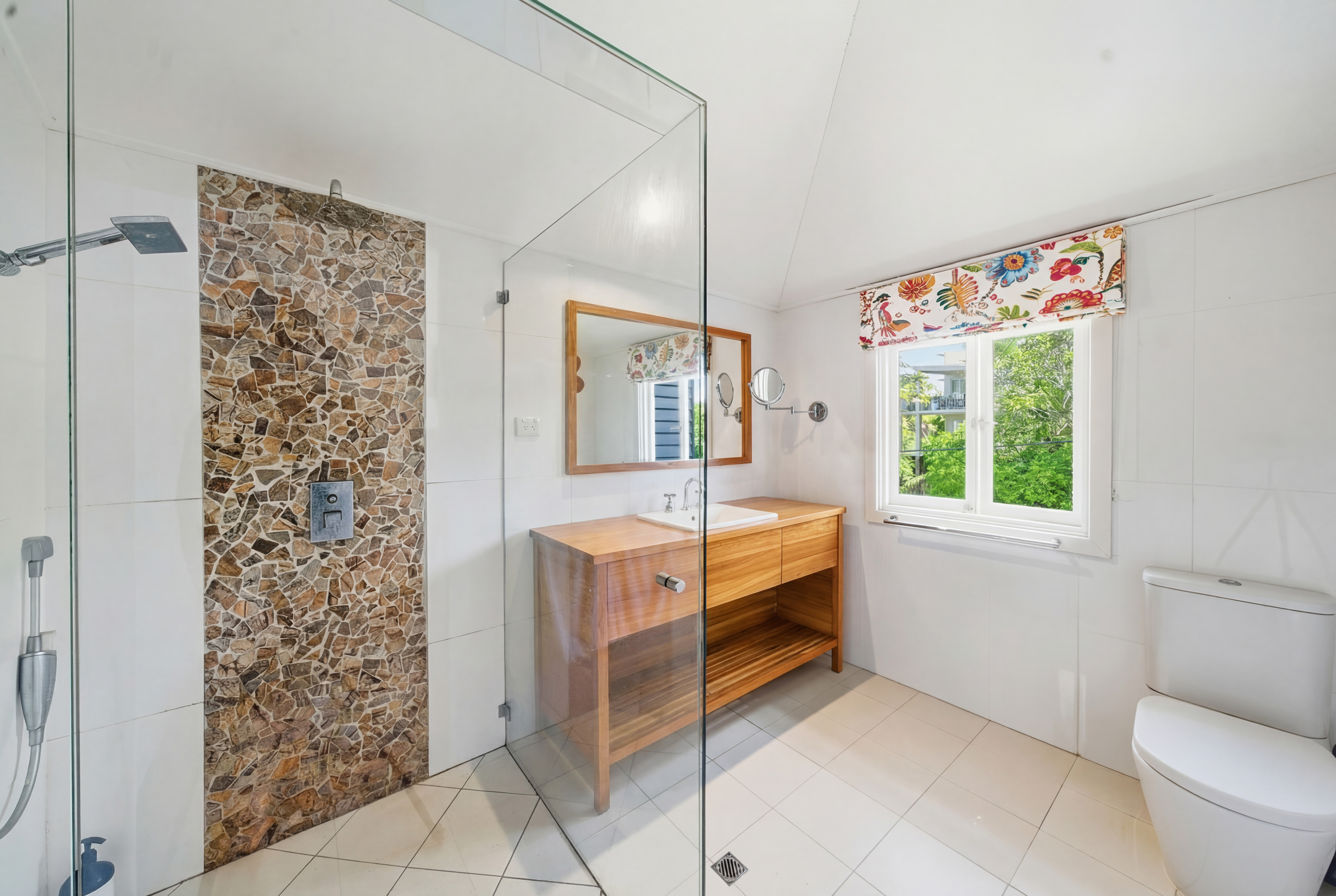 4-bedroom house at 20 William Street, Noosaville, QLD 4566, Noosa, Queensland