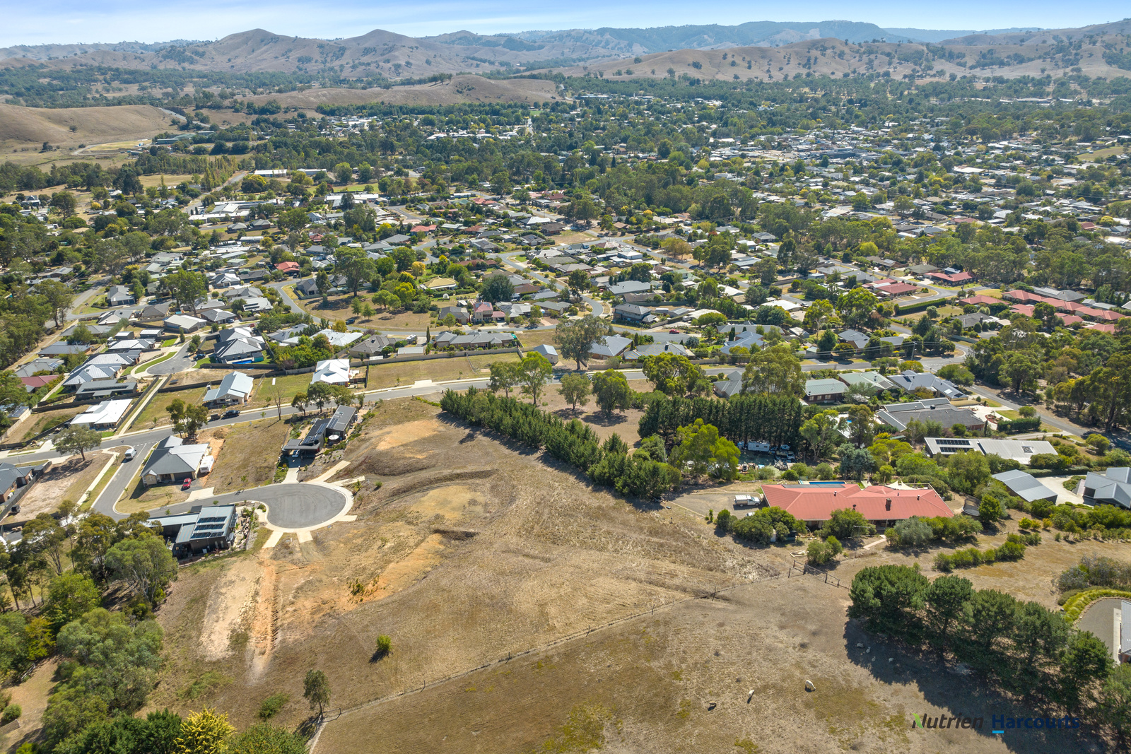 12 Cleary Court, Alexandra, Vic, 3714 - Image 3