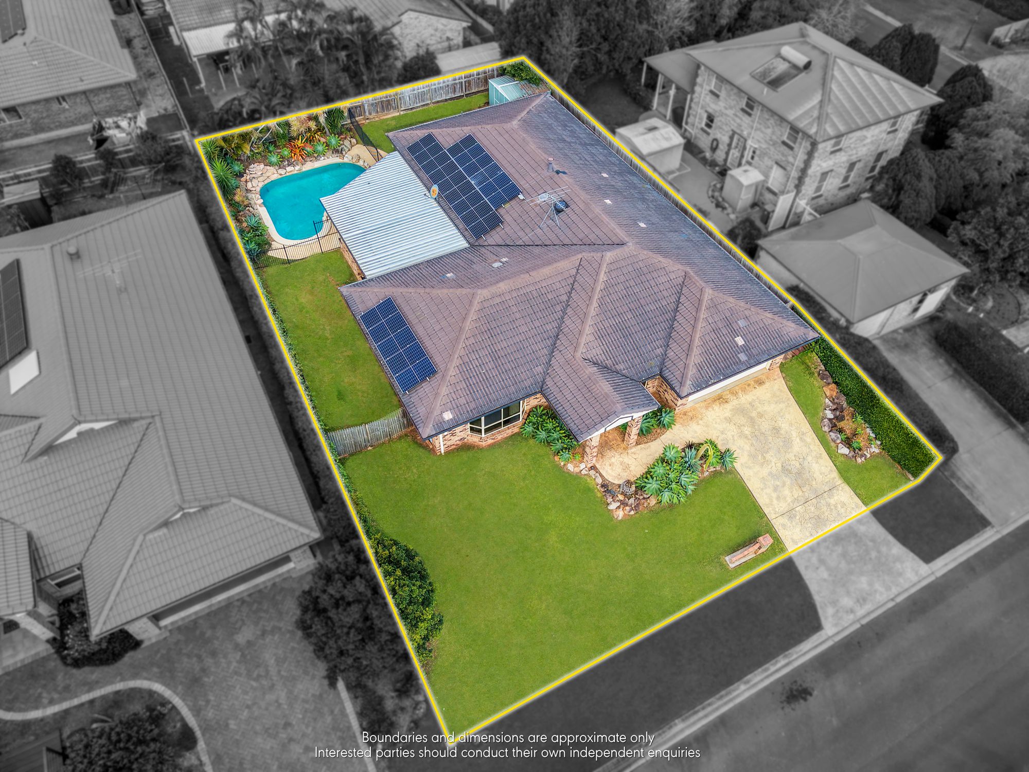 2 Harrogate Terrace, Birkdale, QLD 4159 - Image 9