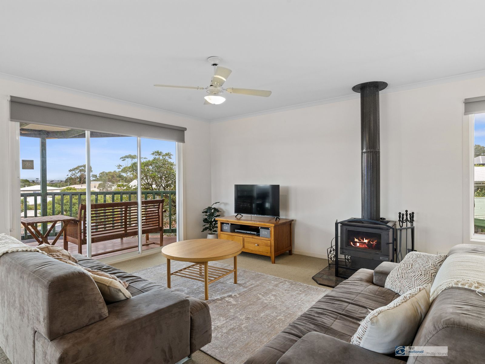 42 Bayview Drive, Cowes, VIC 3922 - Image 3